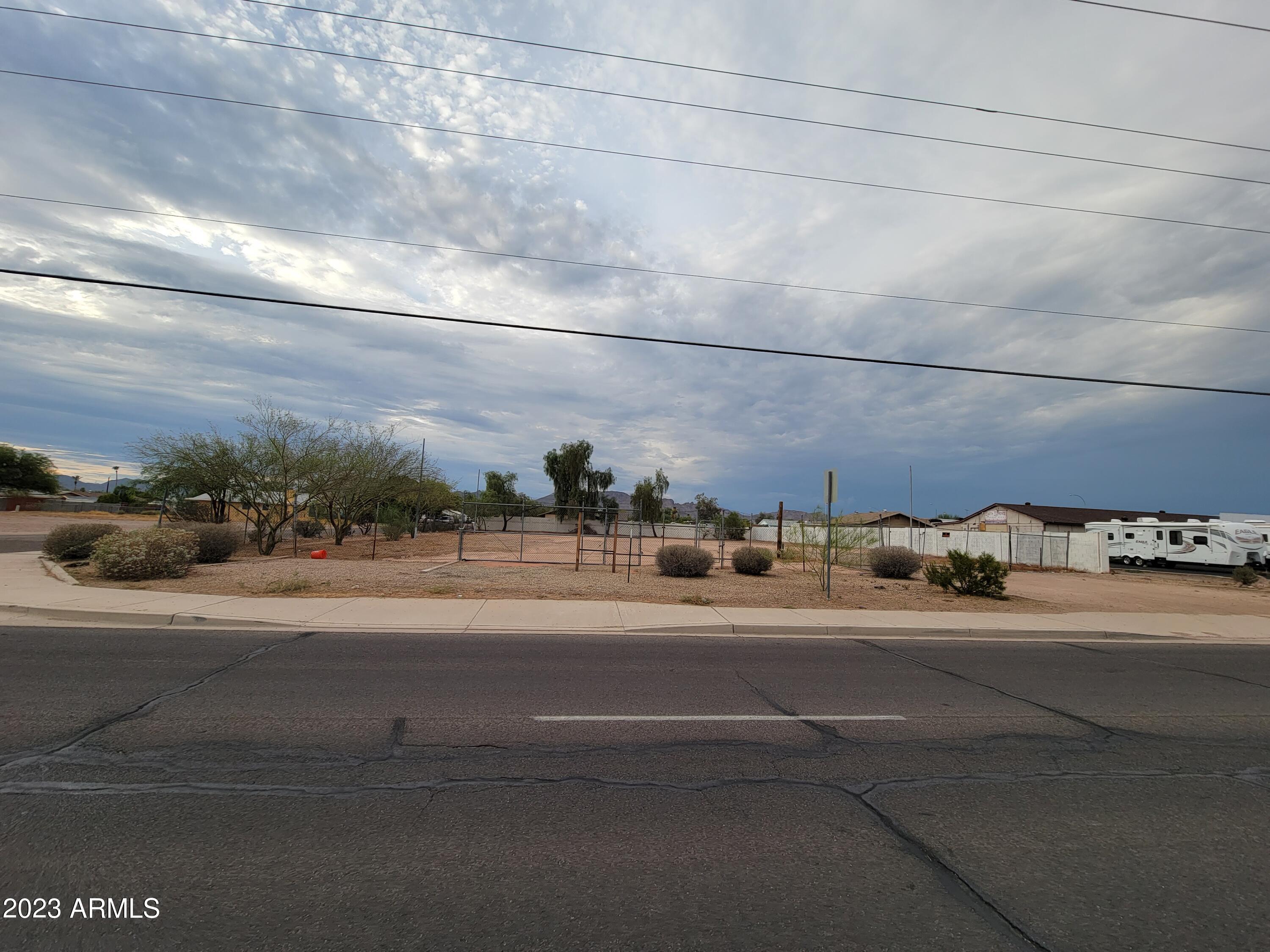 2090 W SUPERSTITION Boulevard 25, Apache Junction, AZ 85120
