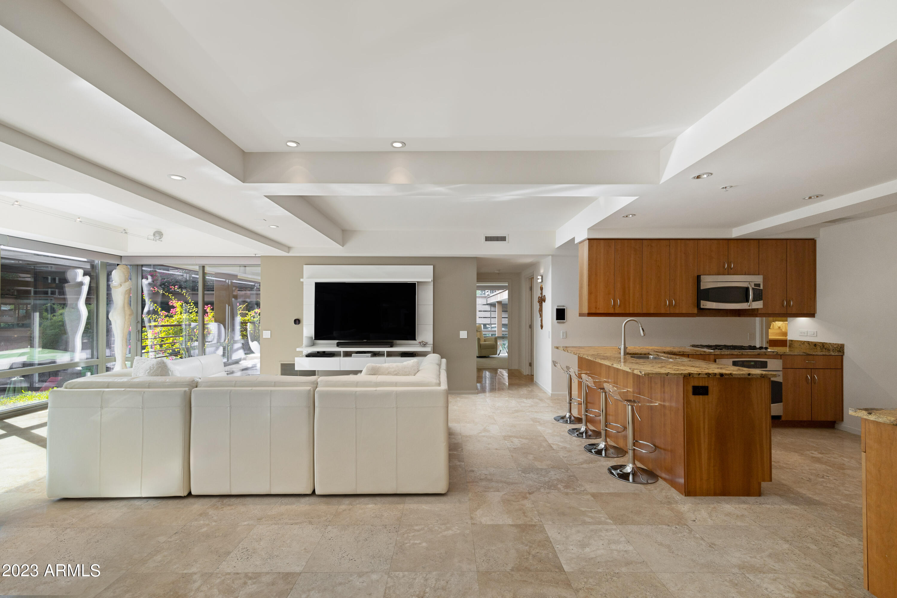 7131 E RANCHO VISTA Drive 2011, Scottsdale, AZ 85251