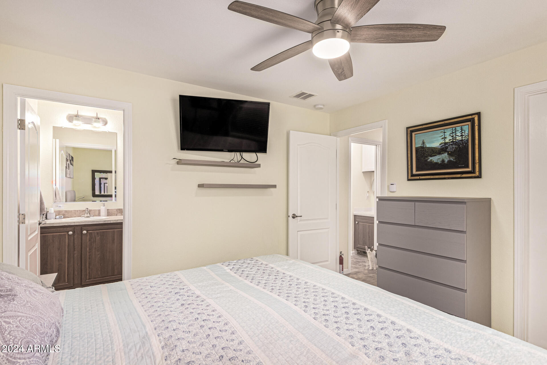 Thumbnail 13