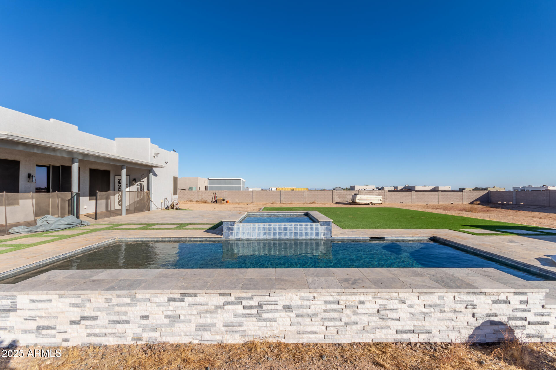 Thumbnail 34