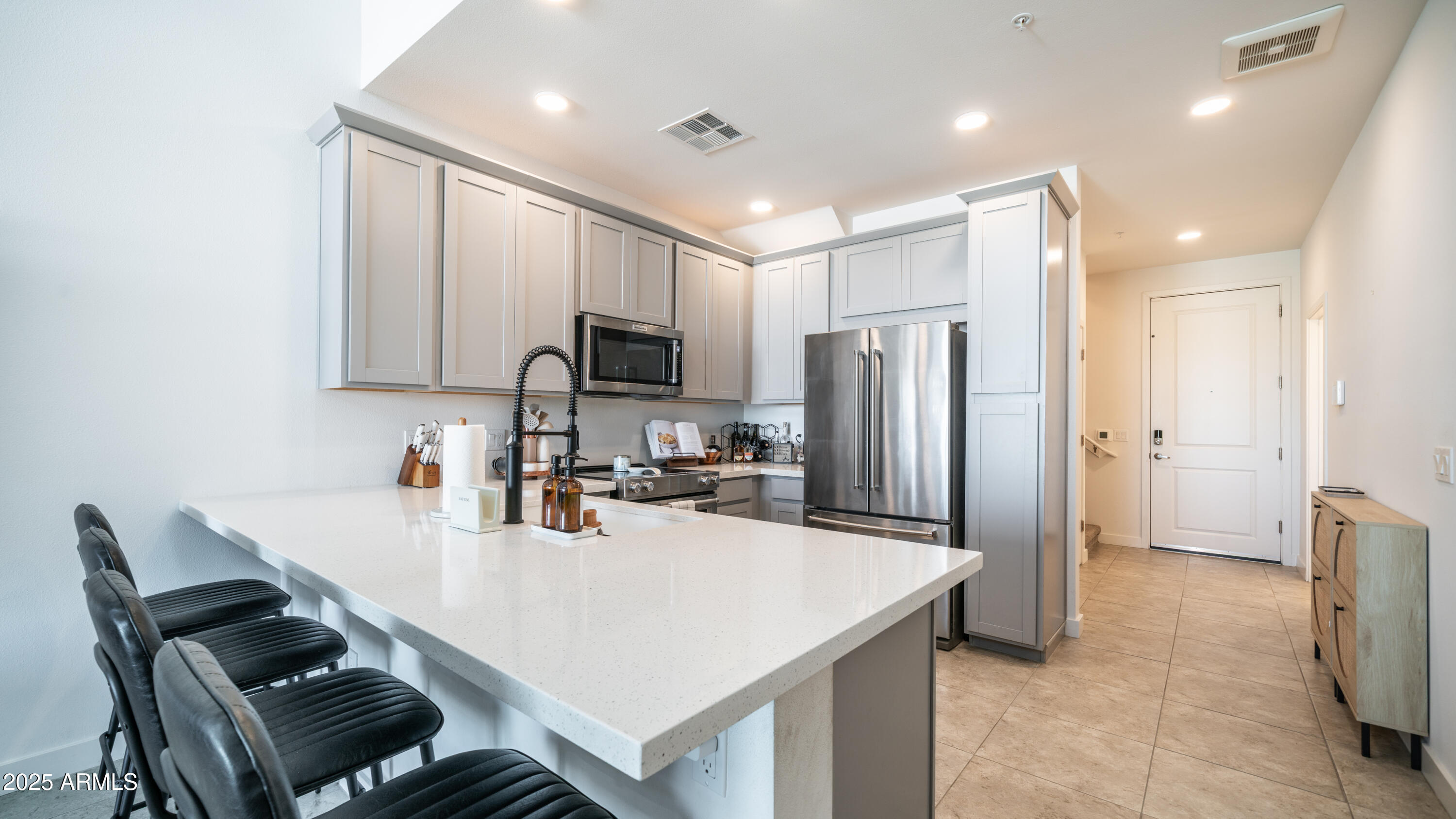 2511 W QUEEN CREEK Road 479, Chandler, AZ 85248
