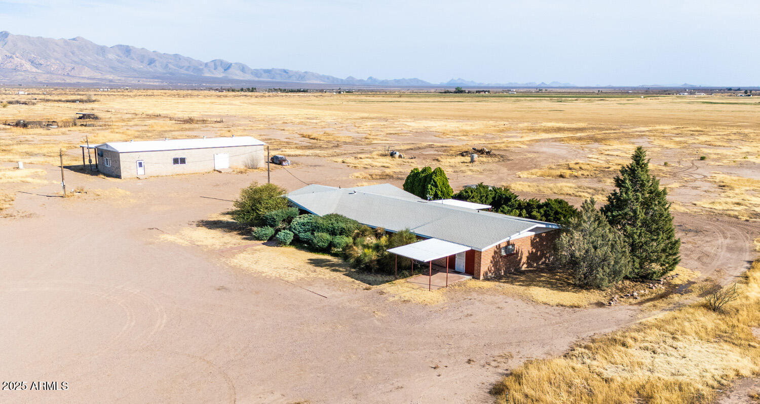3923 W THOMPSON Road, Elfrida, AZ 85610 — Photo 1 of 63