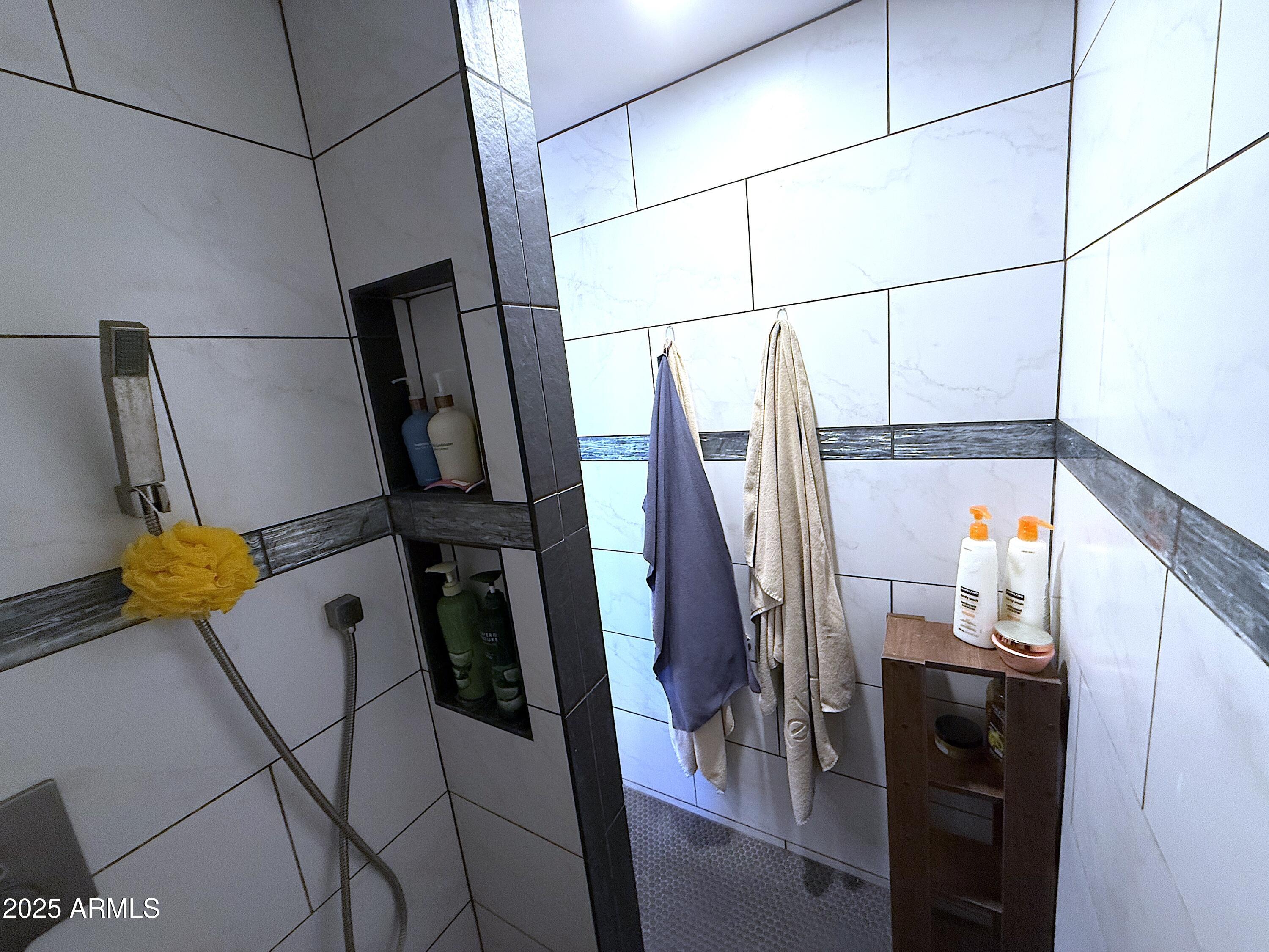 Thumbnail 49