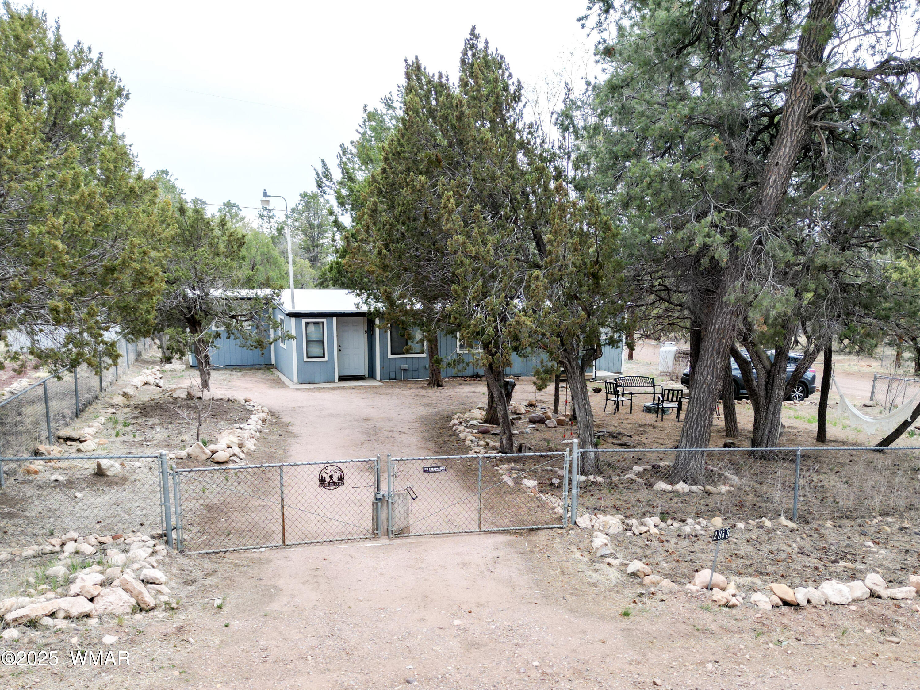 2853 Markham Road, Overgaard, AZ 85933