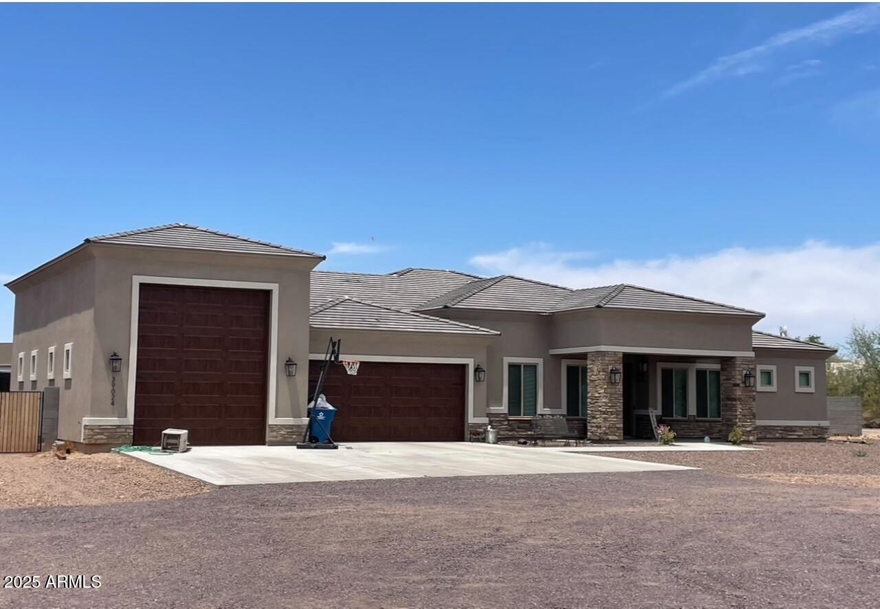 36xxx N 17th Avenue, Phoenix, AZ 85086
