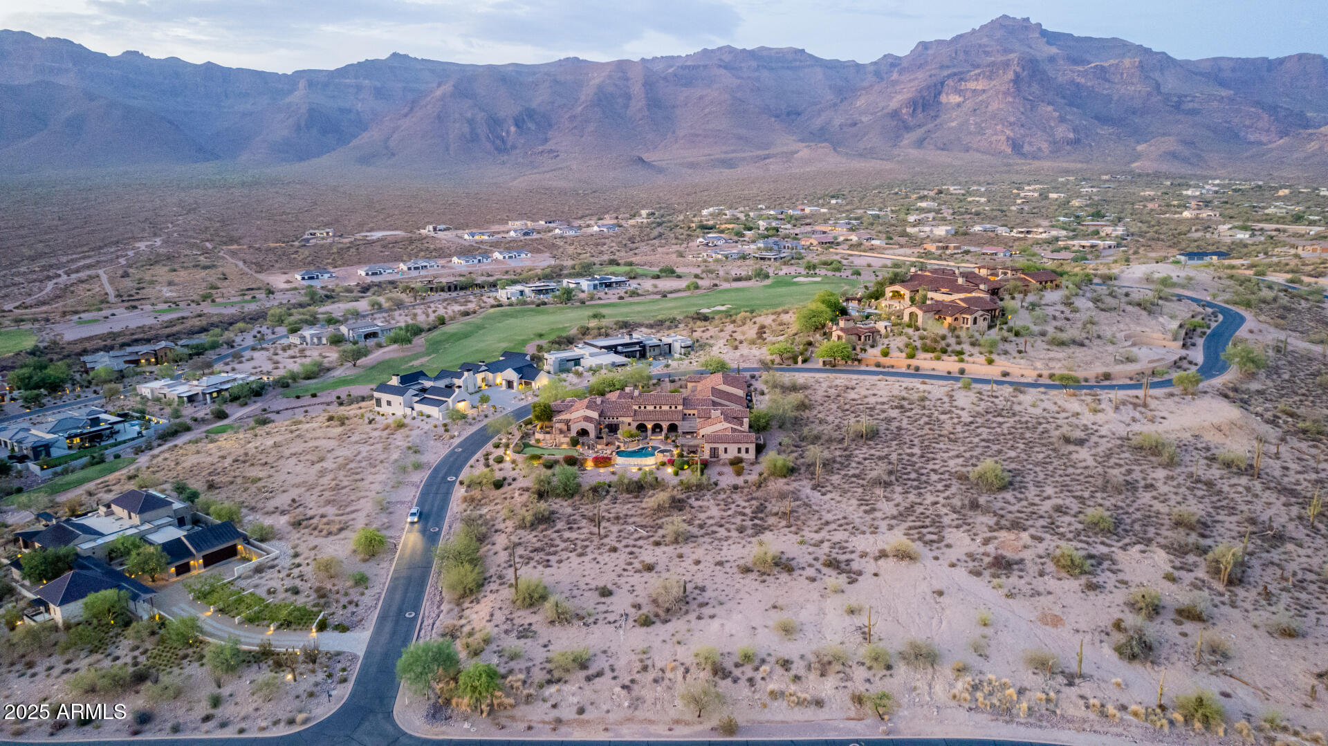 9160 E SUPERSTITION MOUNTAIN Drive 21, Gold Canyon, AZ 85118