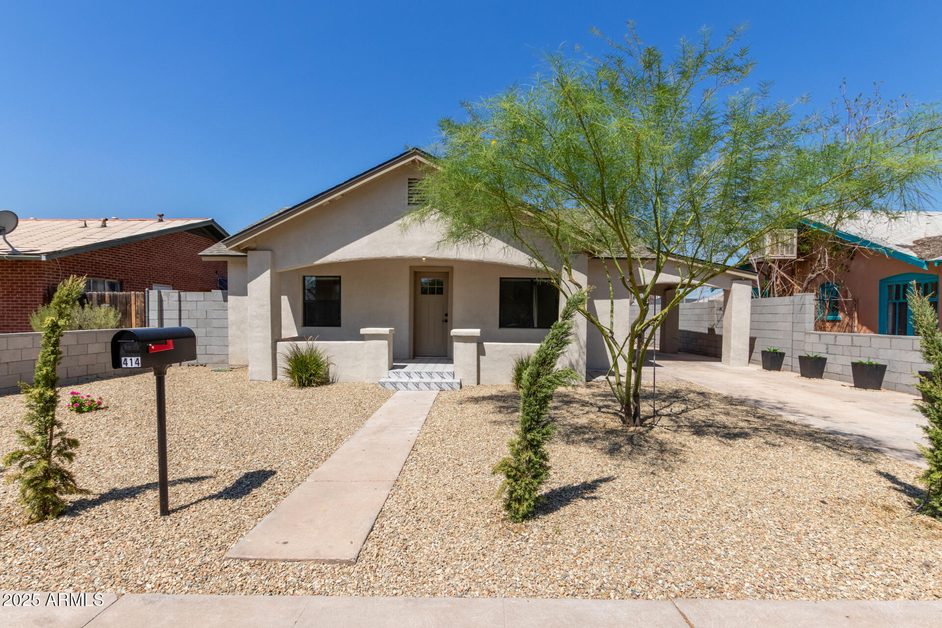 414 N 13TH Place, Phoenix, AZ 85006