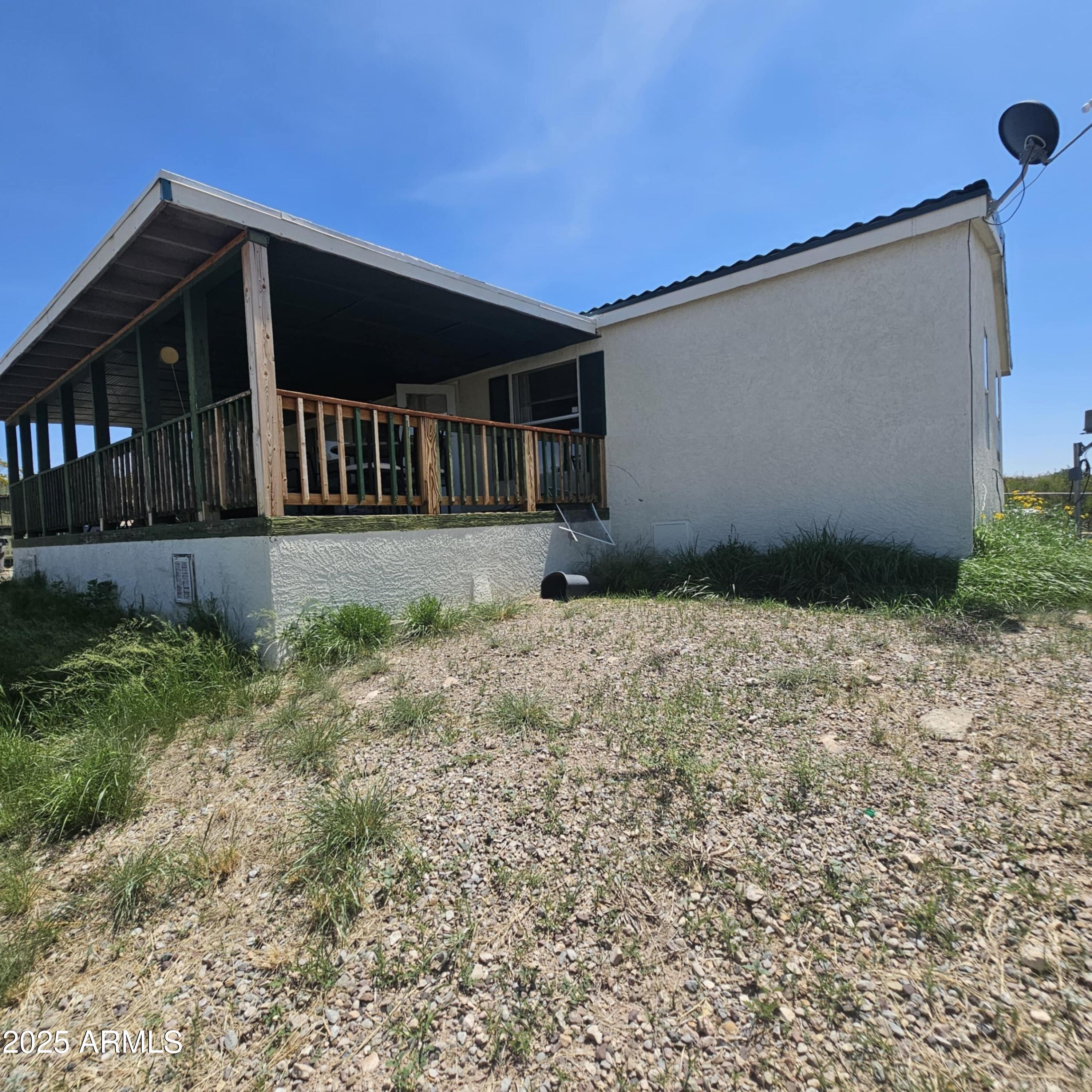 977 N SADDLEBACK Drive, Tombstone, AZ 85638