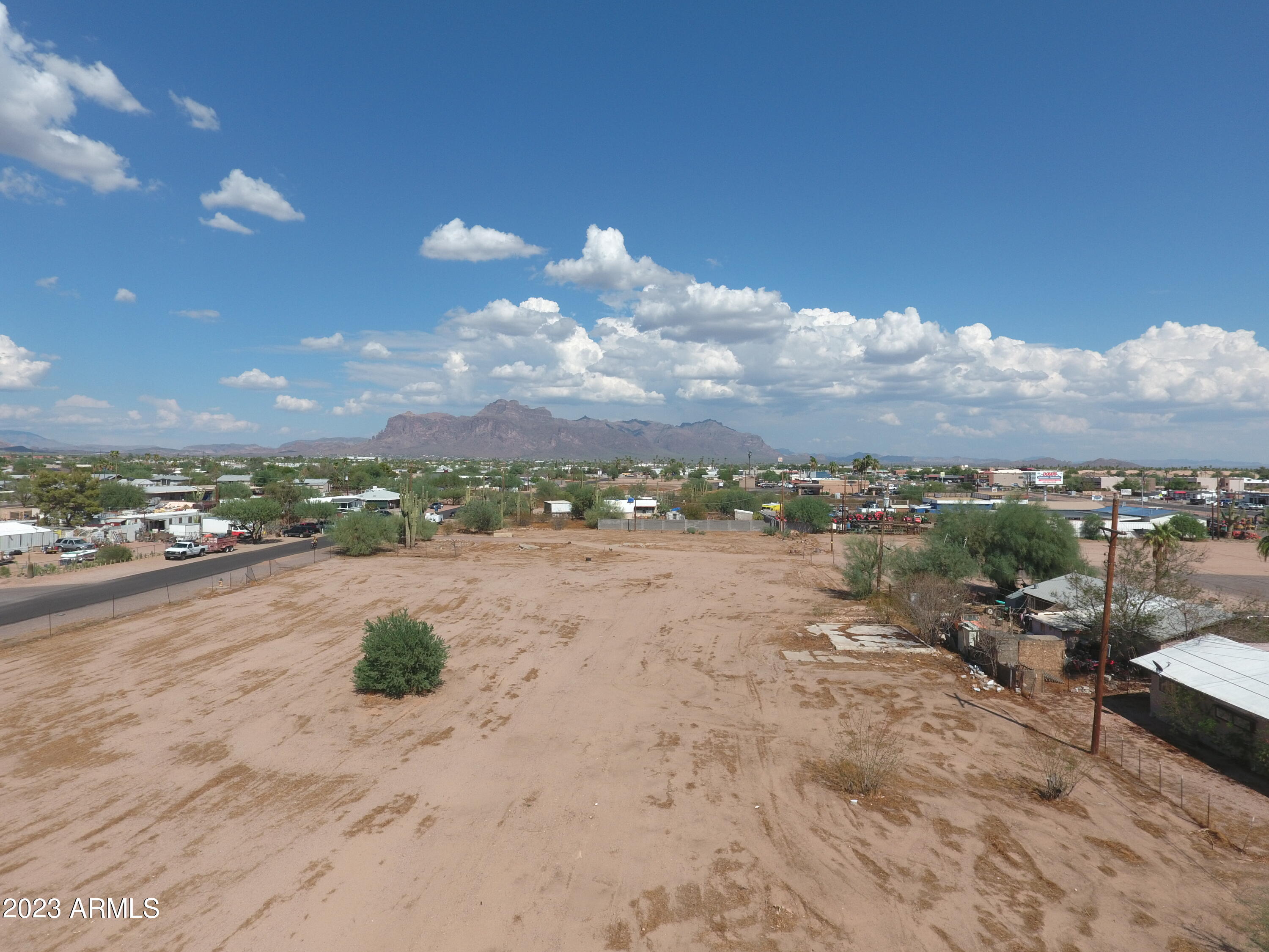 1517 W ROOSEVELT Street A, Apache Junction, AZ 85120 — Photo 1 of 11