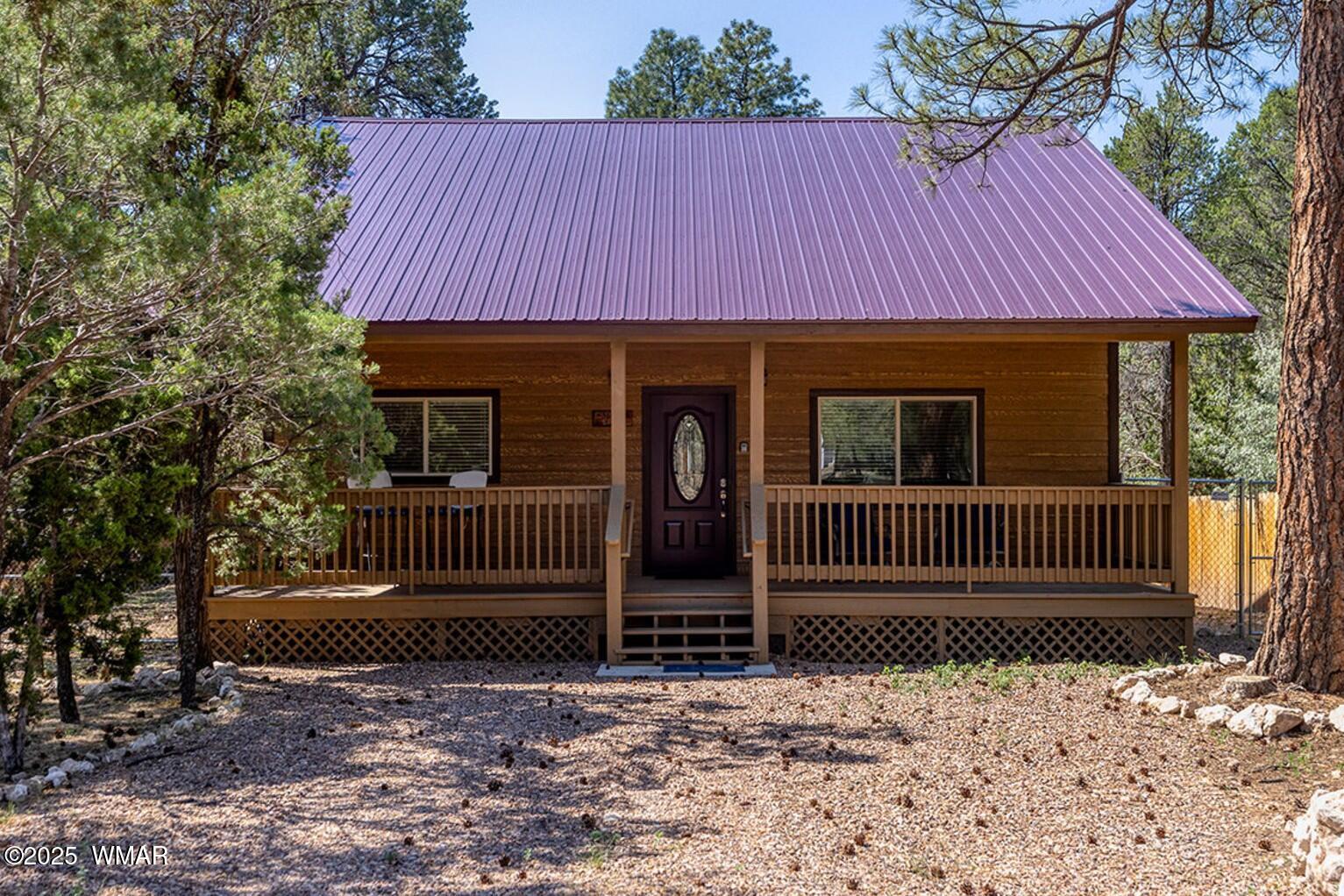 2145 Cottontail Road, Overgaard, AZ 85933