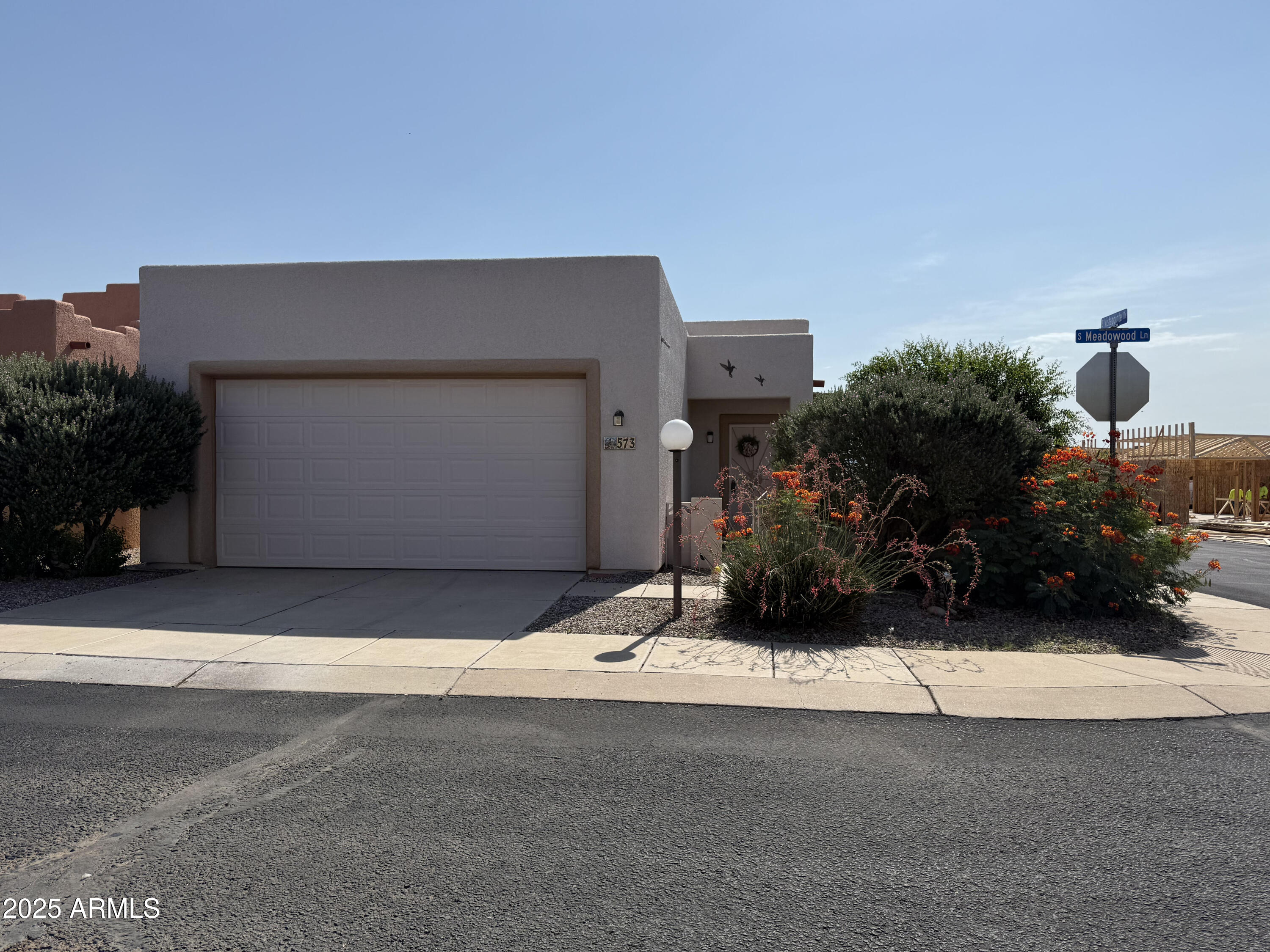 573 S Meadowood Lane, Sierra Vista, AZ 85635 — Photo 1 of 19
