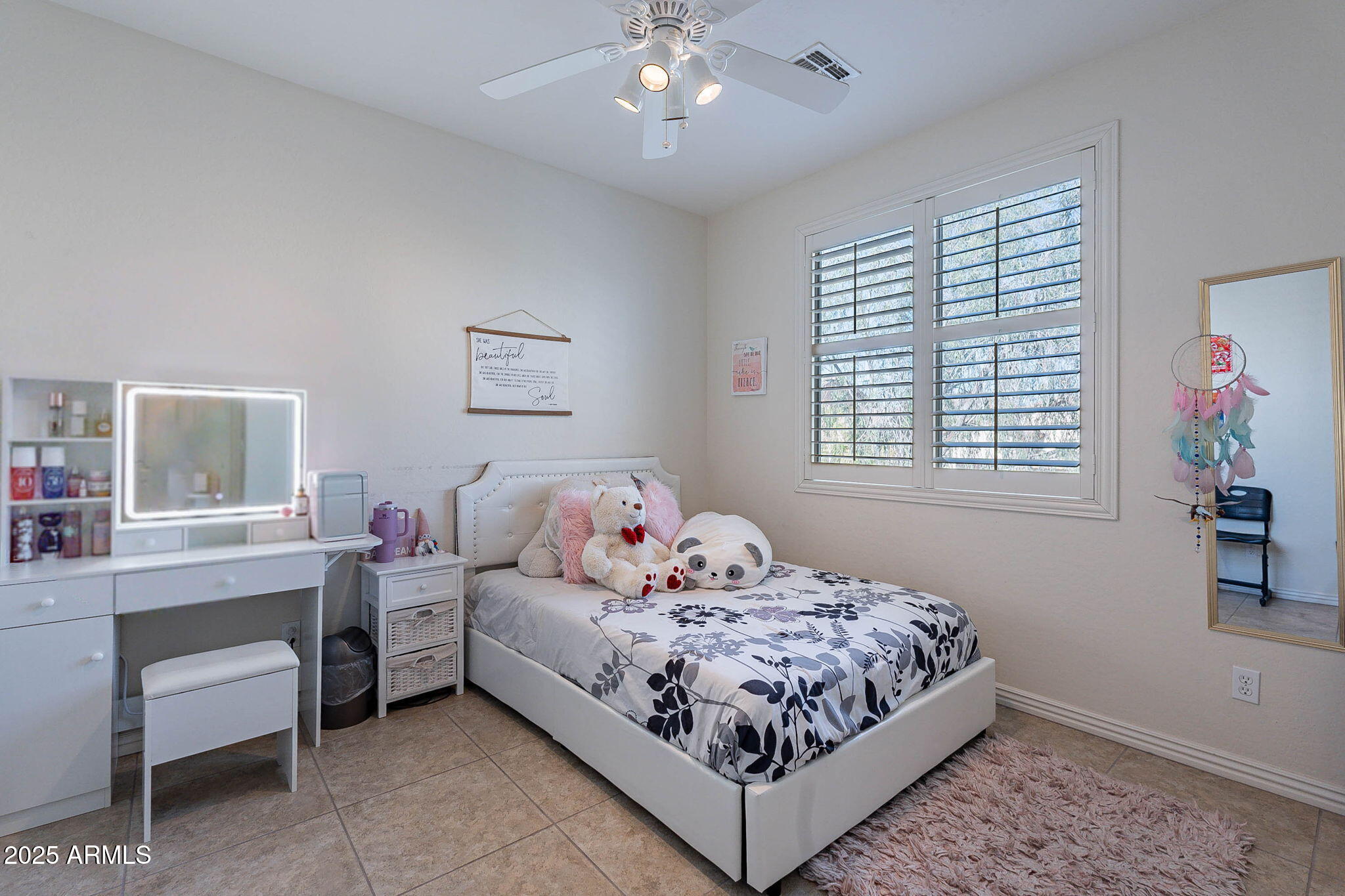 Thumbnail 23