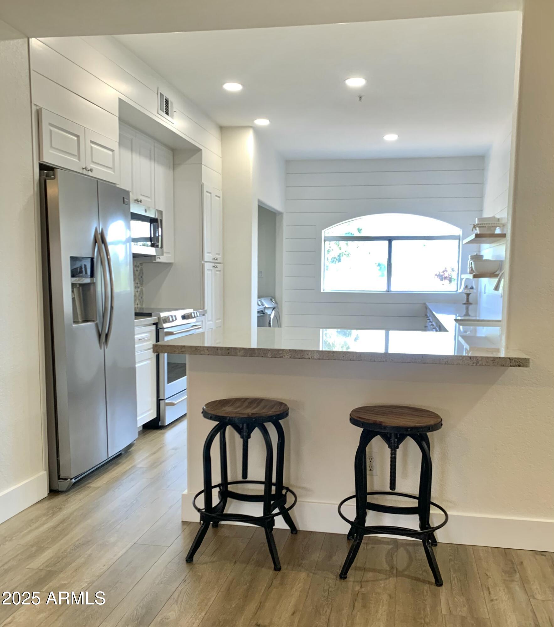 8653 E ROYAL PALM Road 2010, Scottsdale, AZ 85258