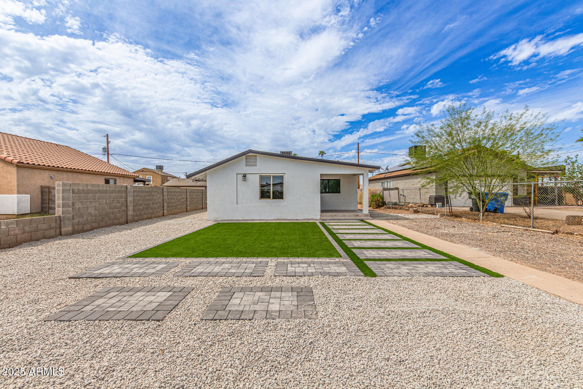 4010 S 24TH Place, Phoenix, AZ 85040 — Photo 1 of 33