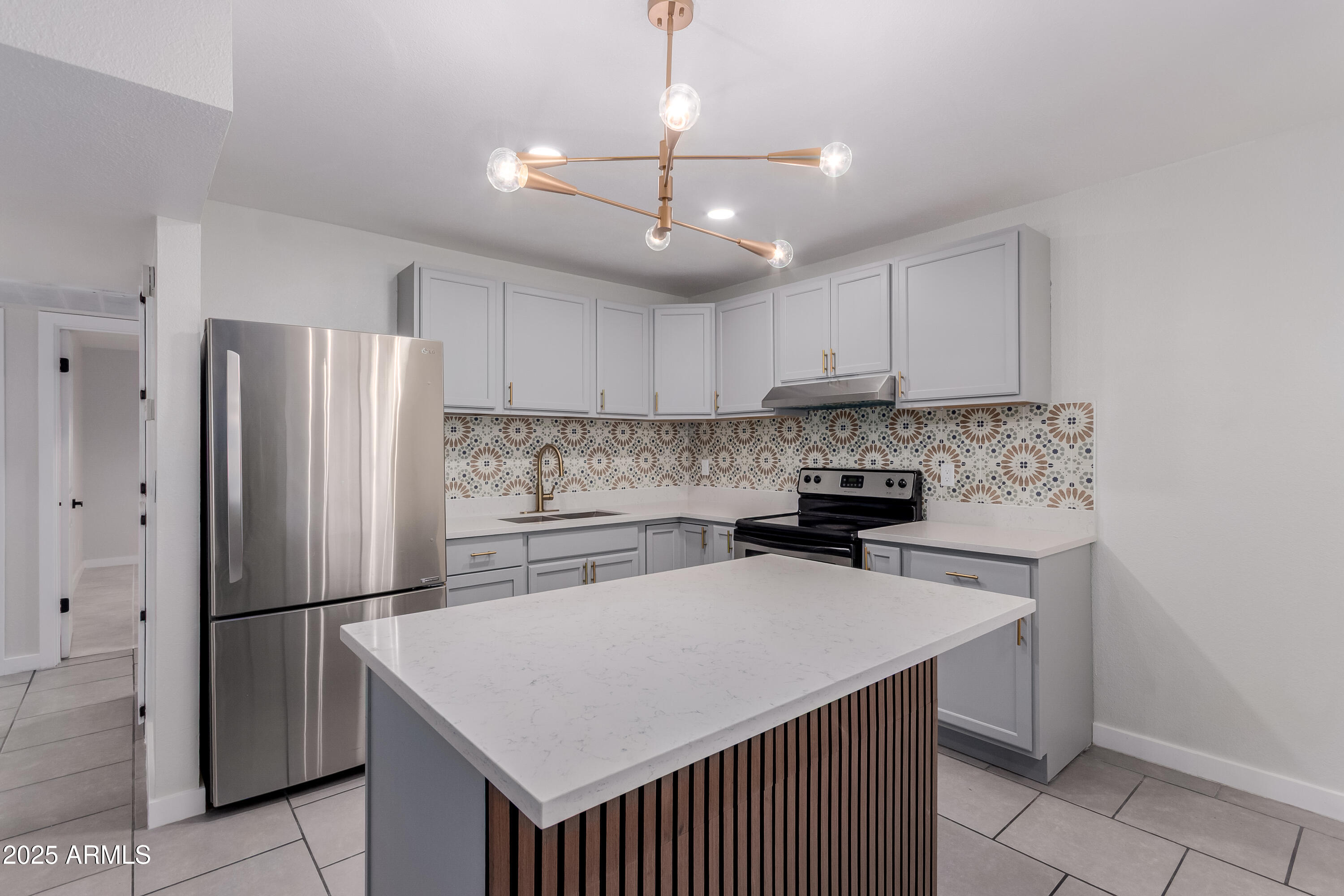 18202 N CAVE CREEK Road 245, Phoenix, AZ 85032 — Photo 1 of 13