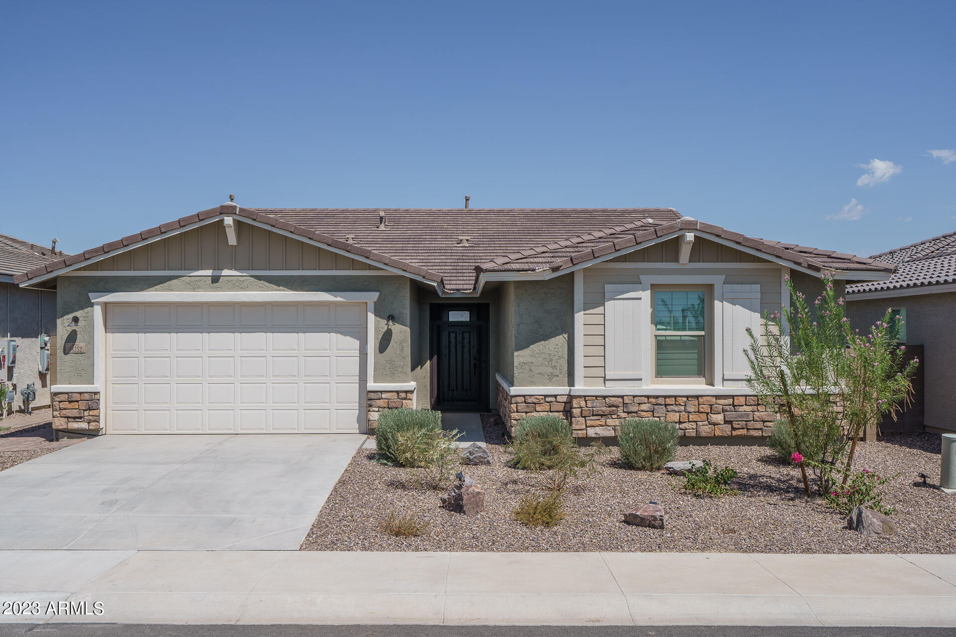 18352 W MEDLOCK Drive, Litchfield Park, AZ 85340