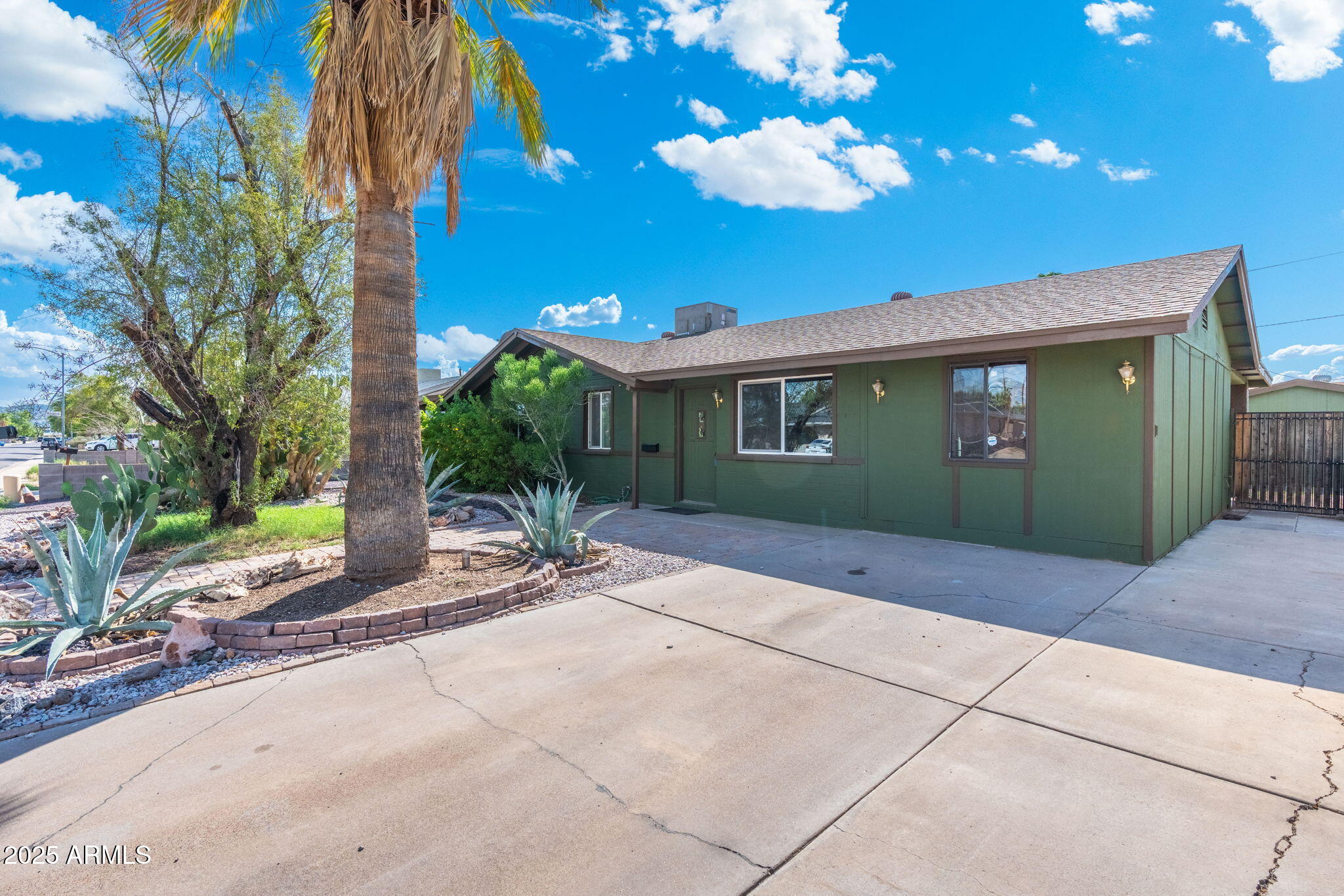 17614 N 16TH Avenue, Phoenix, AZ 85023 — Photo 1 of 22