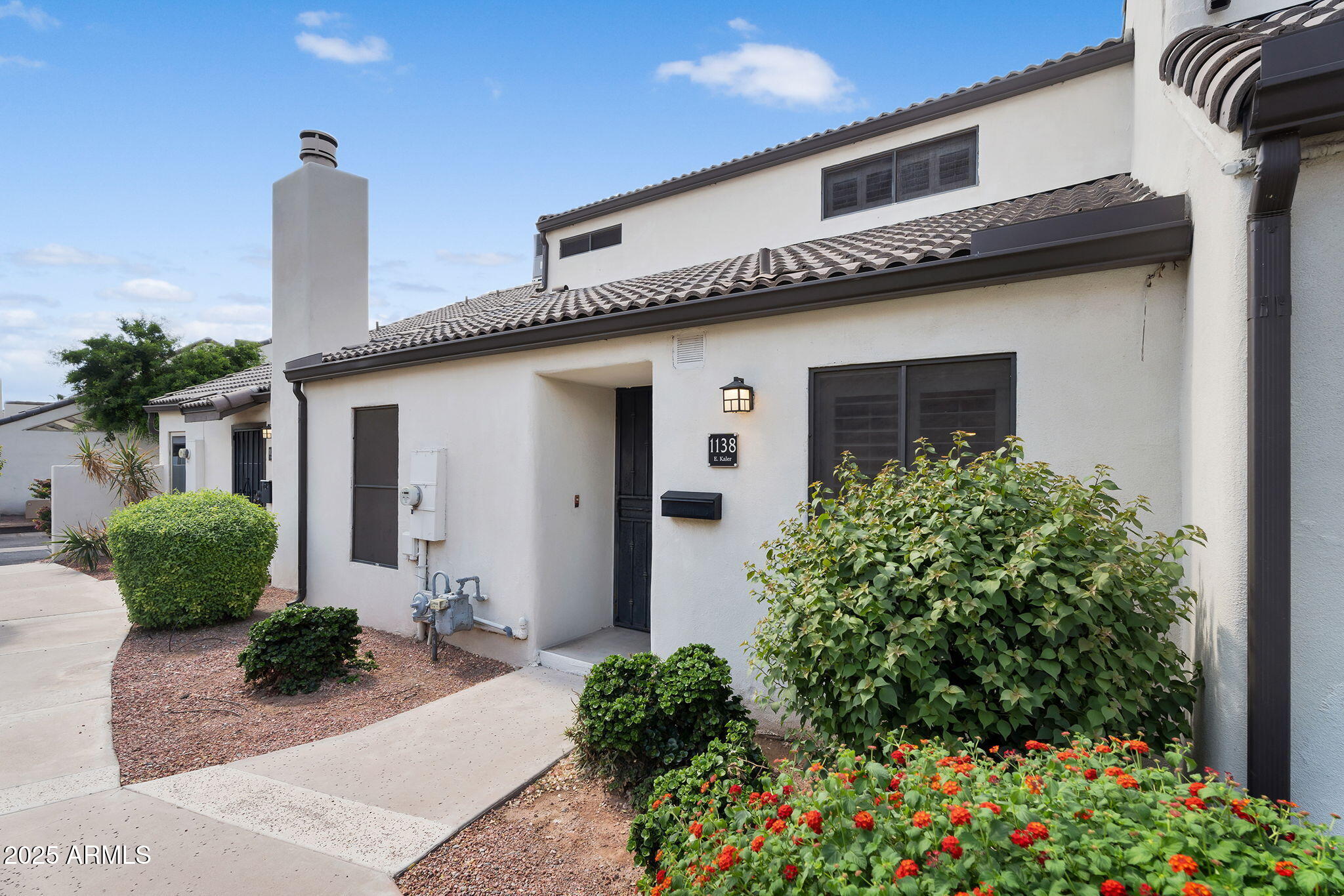 1138 E KALER Drive, Phoenix, AZ 85020
