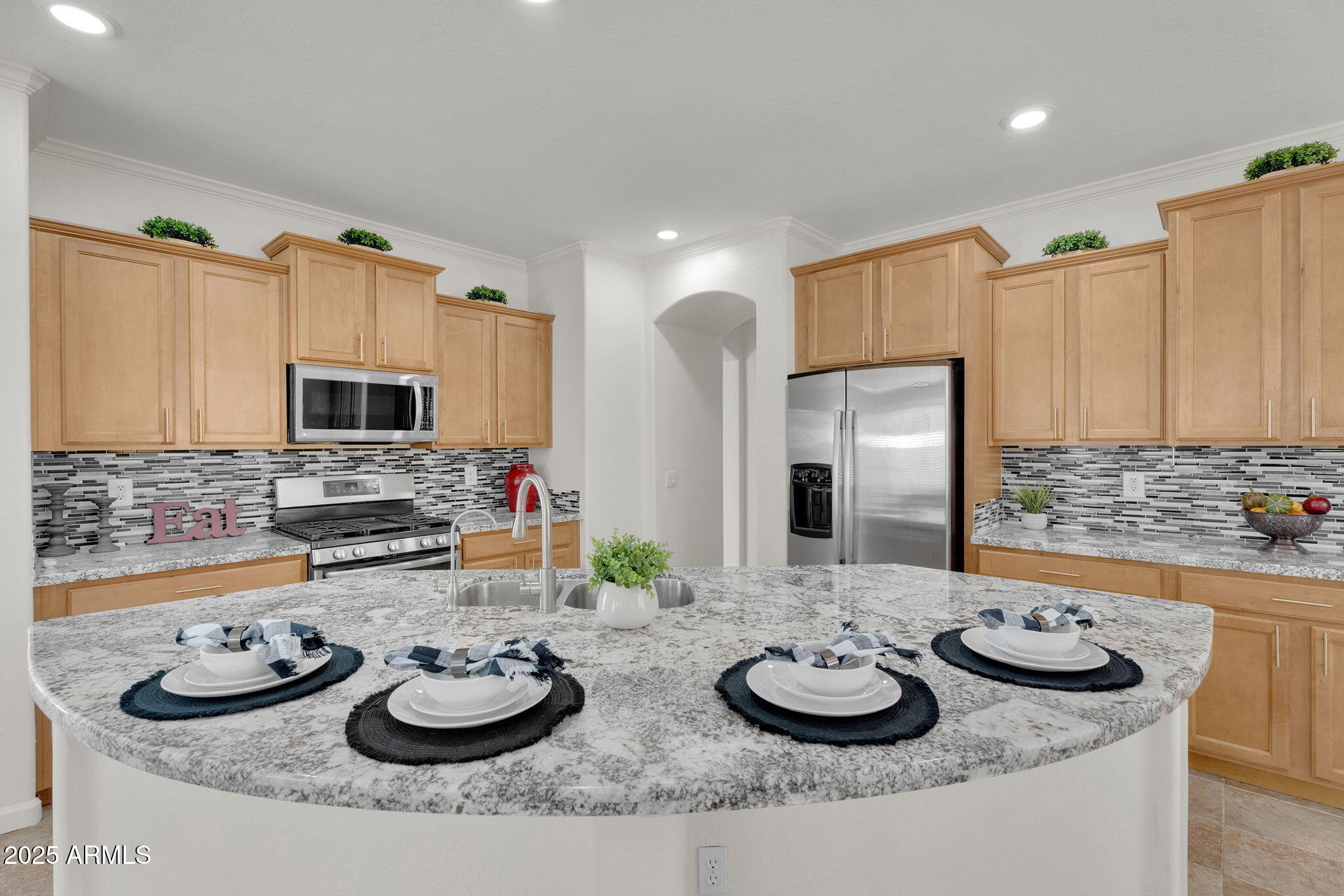 2975 E ANDRE Avenue, Gilbert, AZ 85298