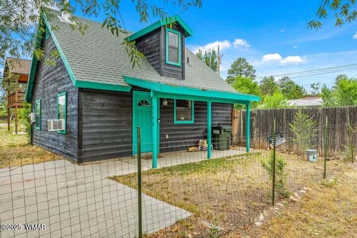 3390 Apache Drive, Overgaard, AZ 85933