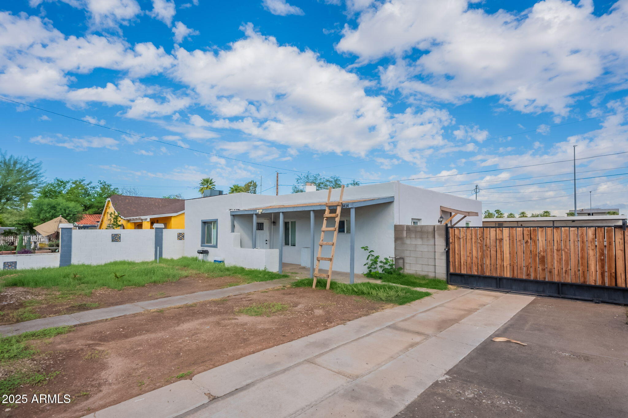 1414 E MORELAND Street, Phoenix, AZ 85006