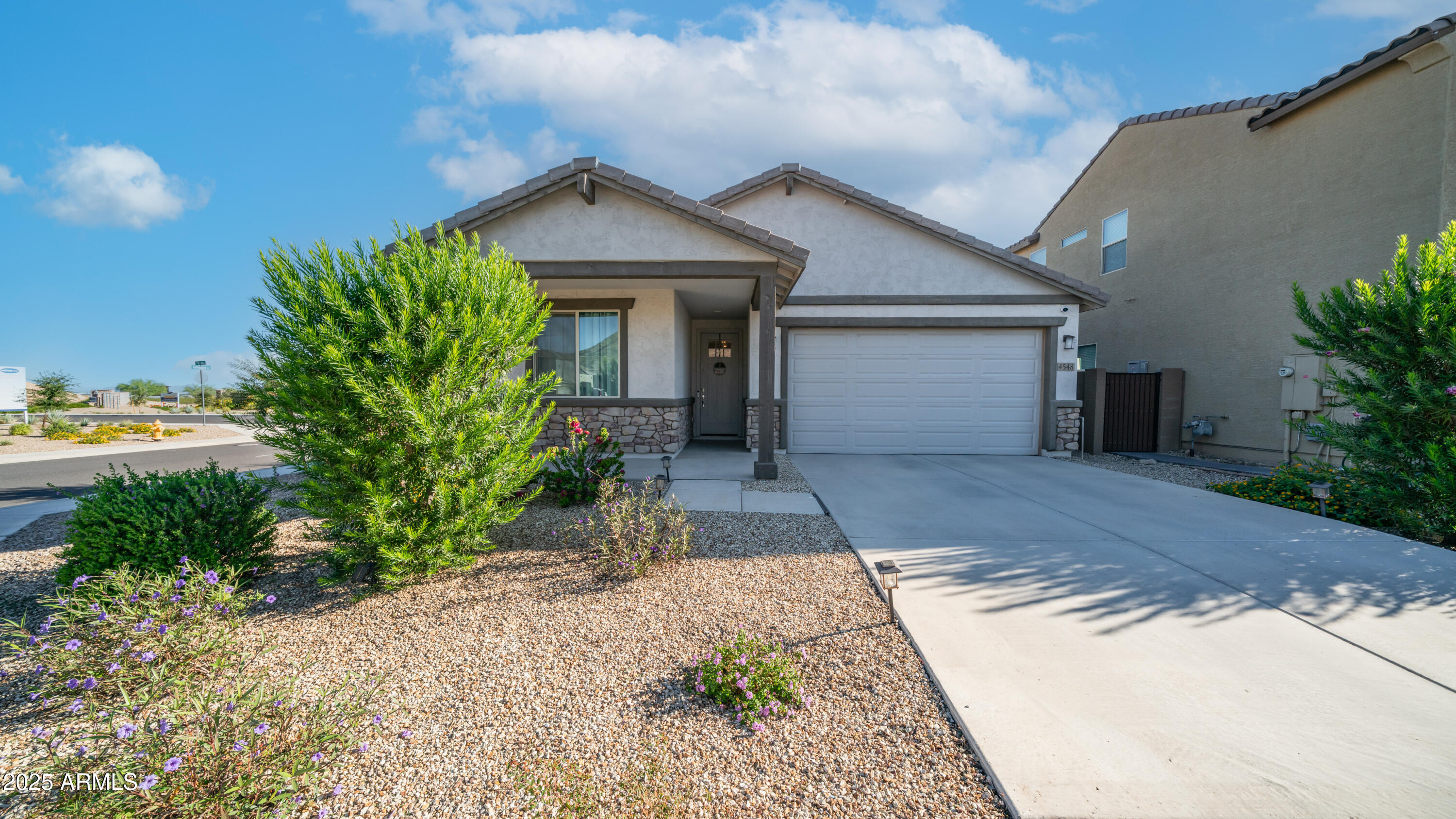 4548 W Charlie Drive, San Tan Valley, AZ 85144