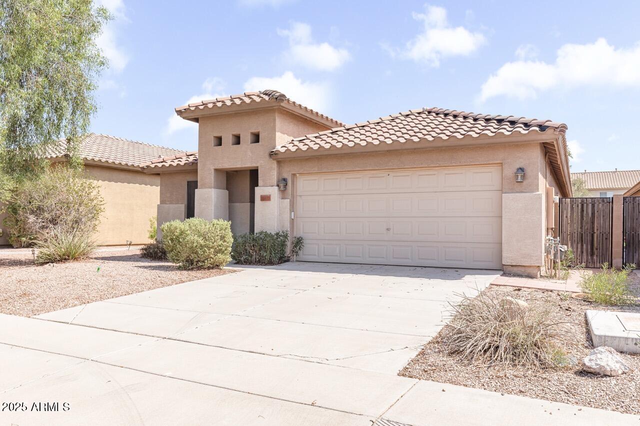 46137 W STARLIGHT Drive, Maricopa, AZ 85139