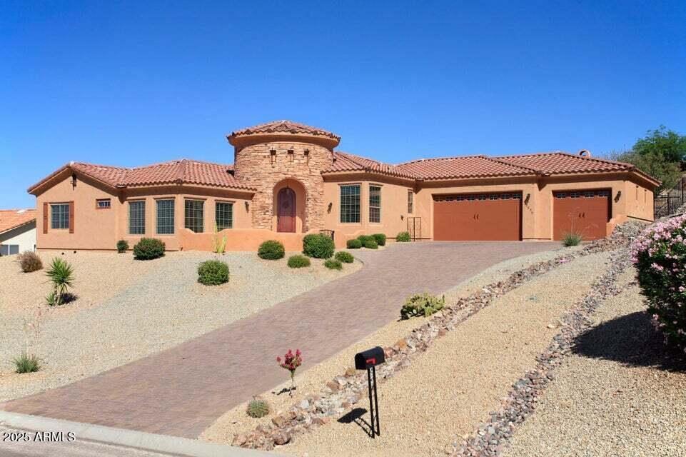 15859 E TUMBLEWEED Drive, Fountain Hills, AZ 85268 — Photo 1 of 36