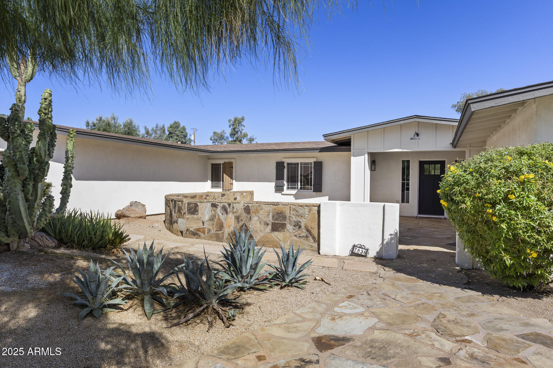 7836 E DAVENPORT Drive, Scottsdale, AZ 85260