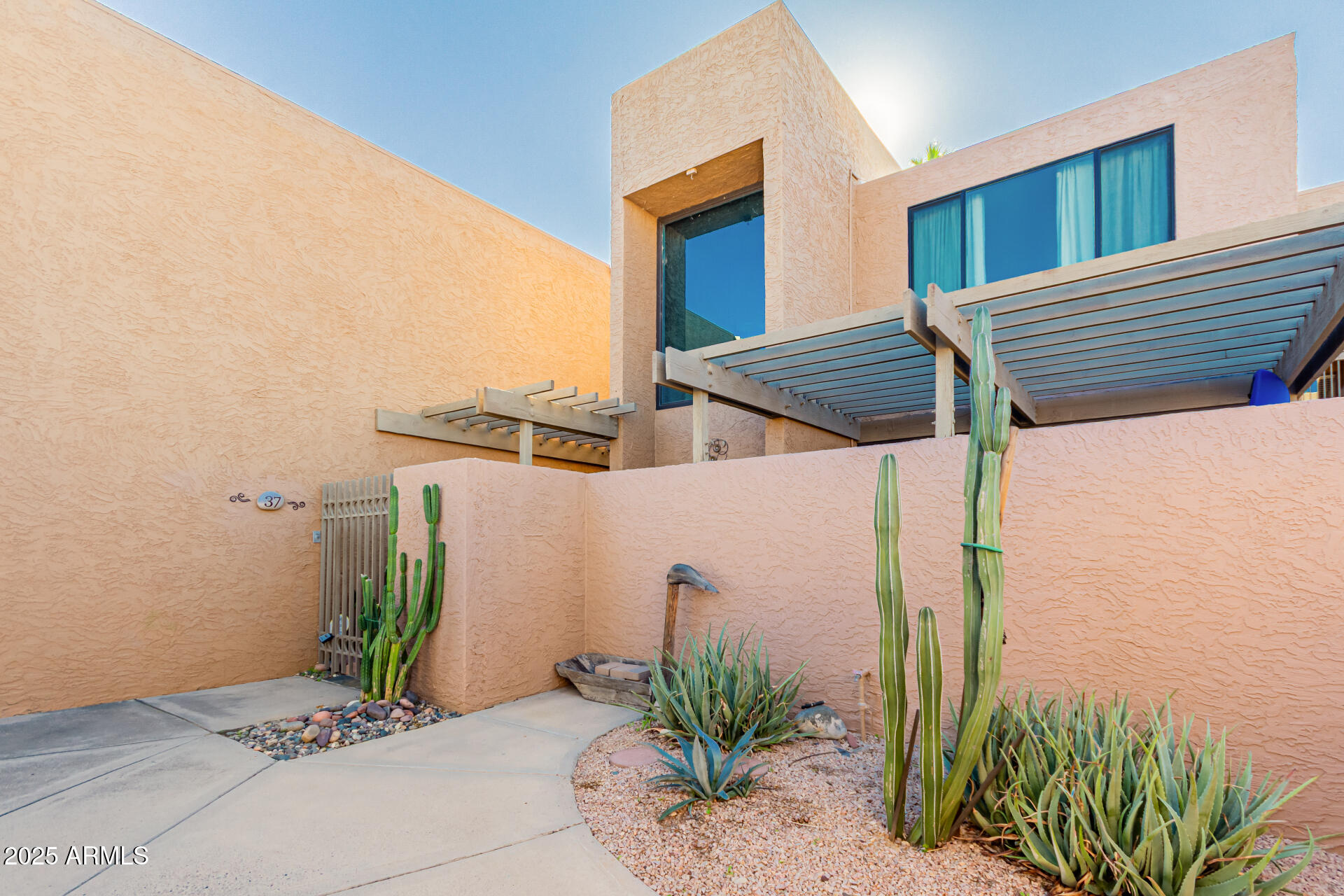 7401 N SCOTTSDALE Road 37, Paradise Valley, AZ 85253