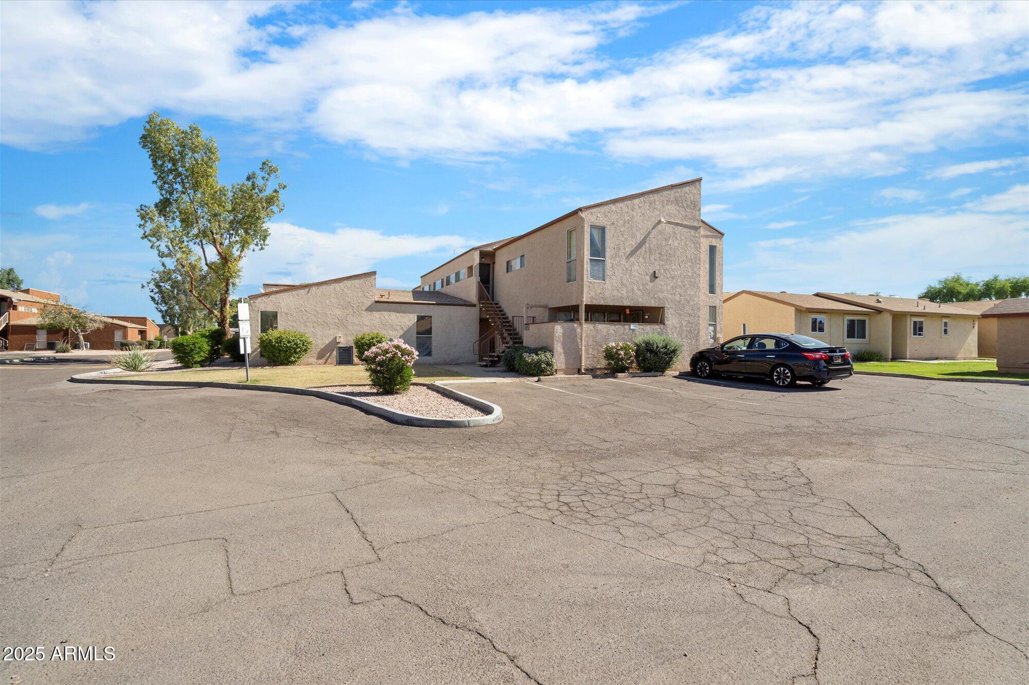 2673 E OAKLEAF Drive, Tempe, AZ 85288