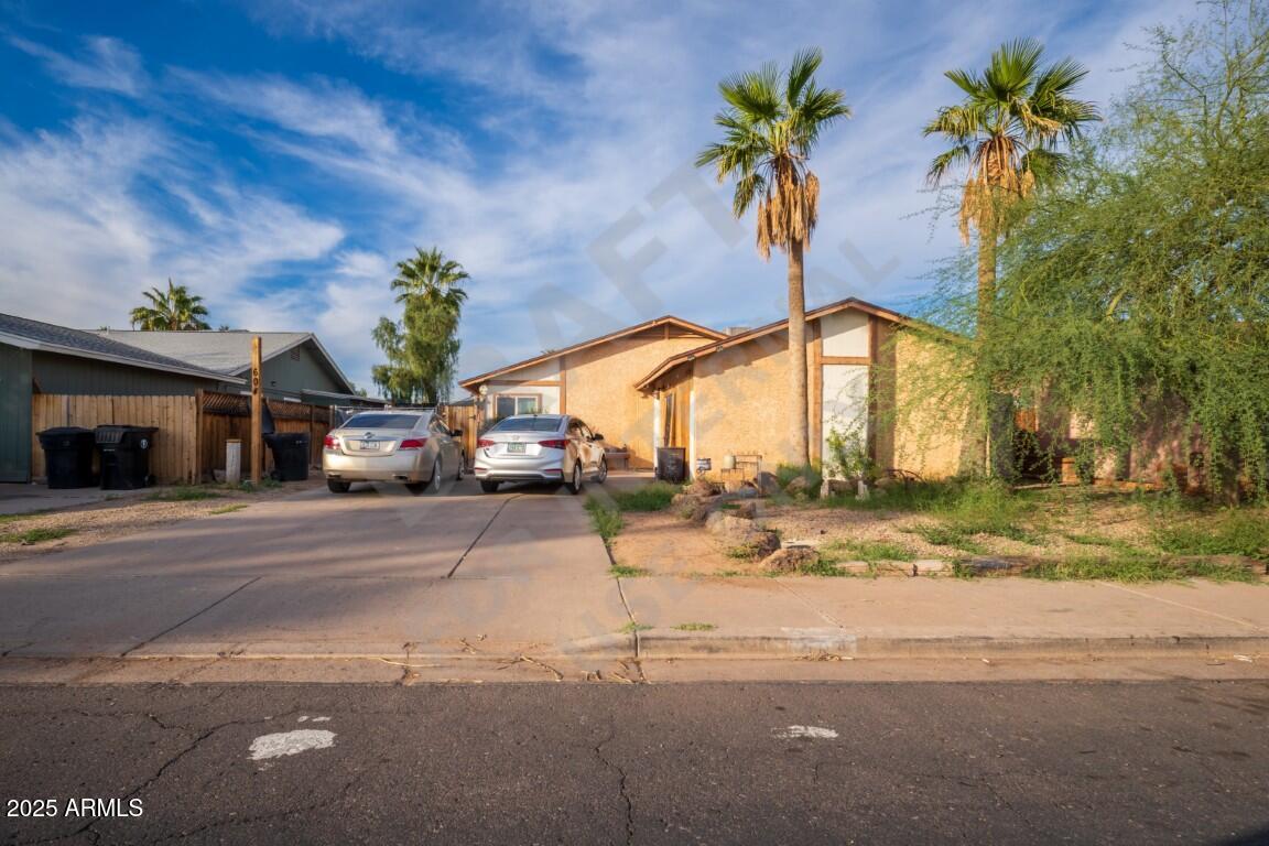 604 W EMELITA Avenue, Mesa, AZ 85210