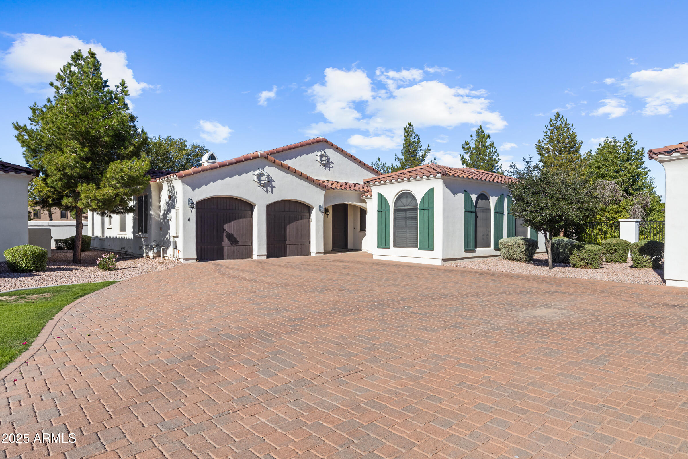 1777 W Ocotillo Road 4, Chandler, AZ 85248 — Photo 1 of 36