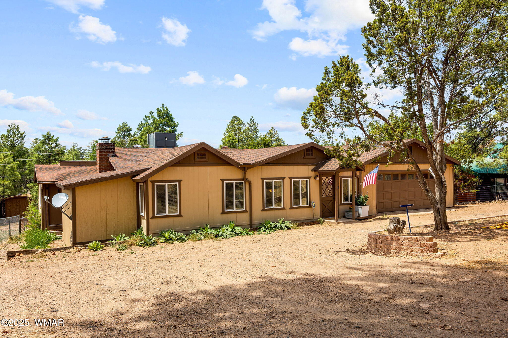 3384 Turkey Run, Overgaard, AZ 85933