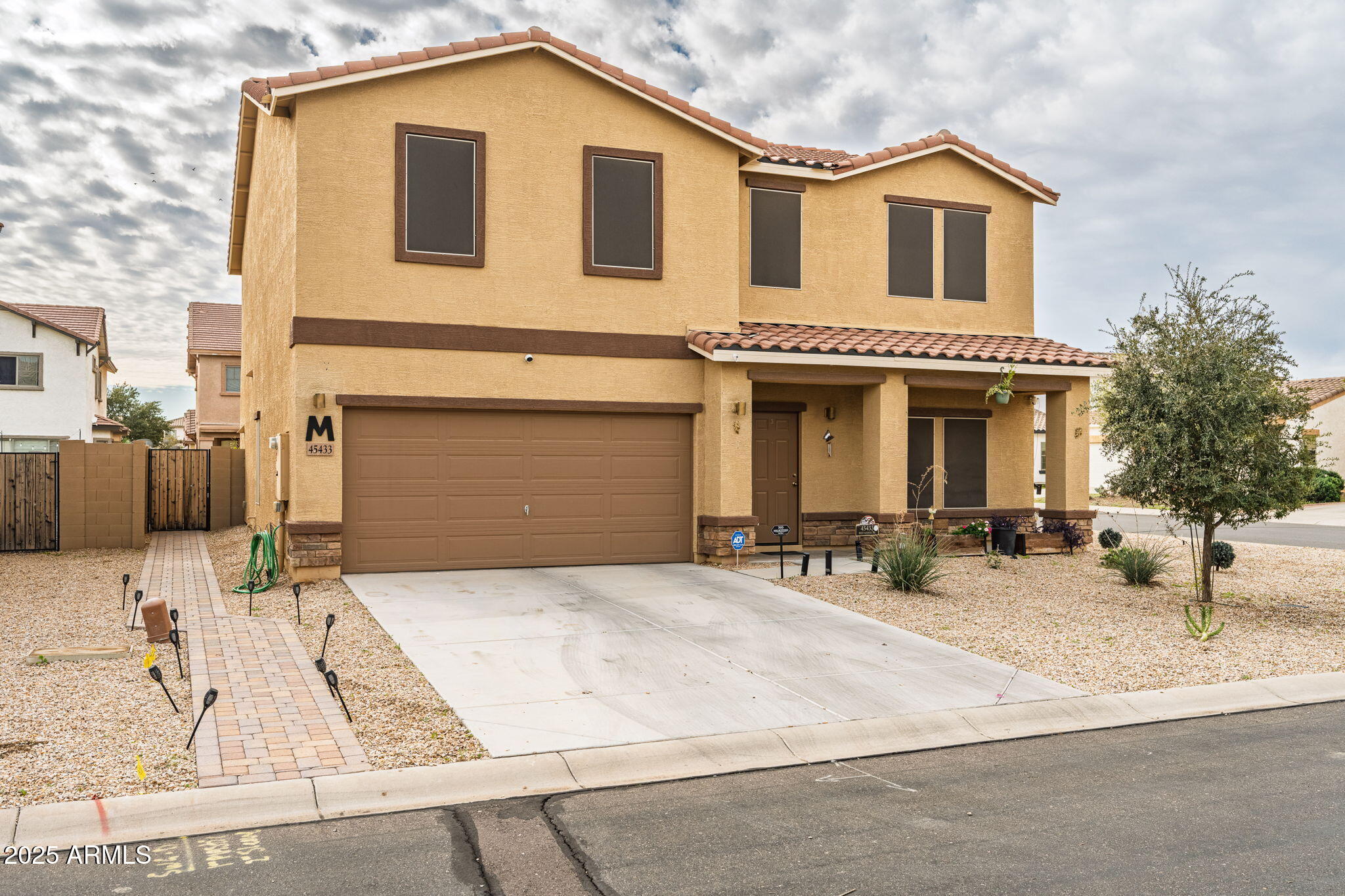 45433 W SANDHILL Road, Maricopa, AZ 85139 — Photo 1 of 29