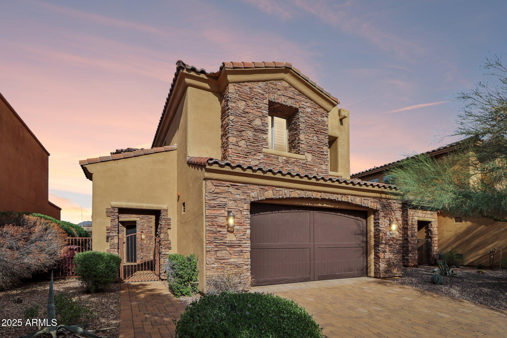 12338 E NORTH Lane, Scottsdale, AZ 85259