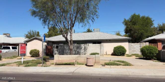 1514 W BETHANY HOME Road, Phoenix, AZ 85015 — Photo 1 of 10