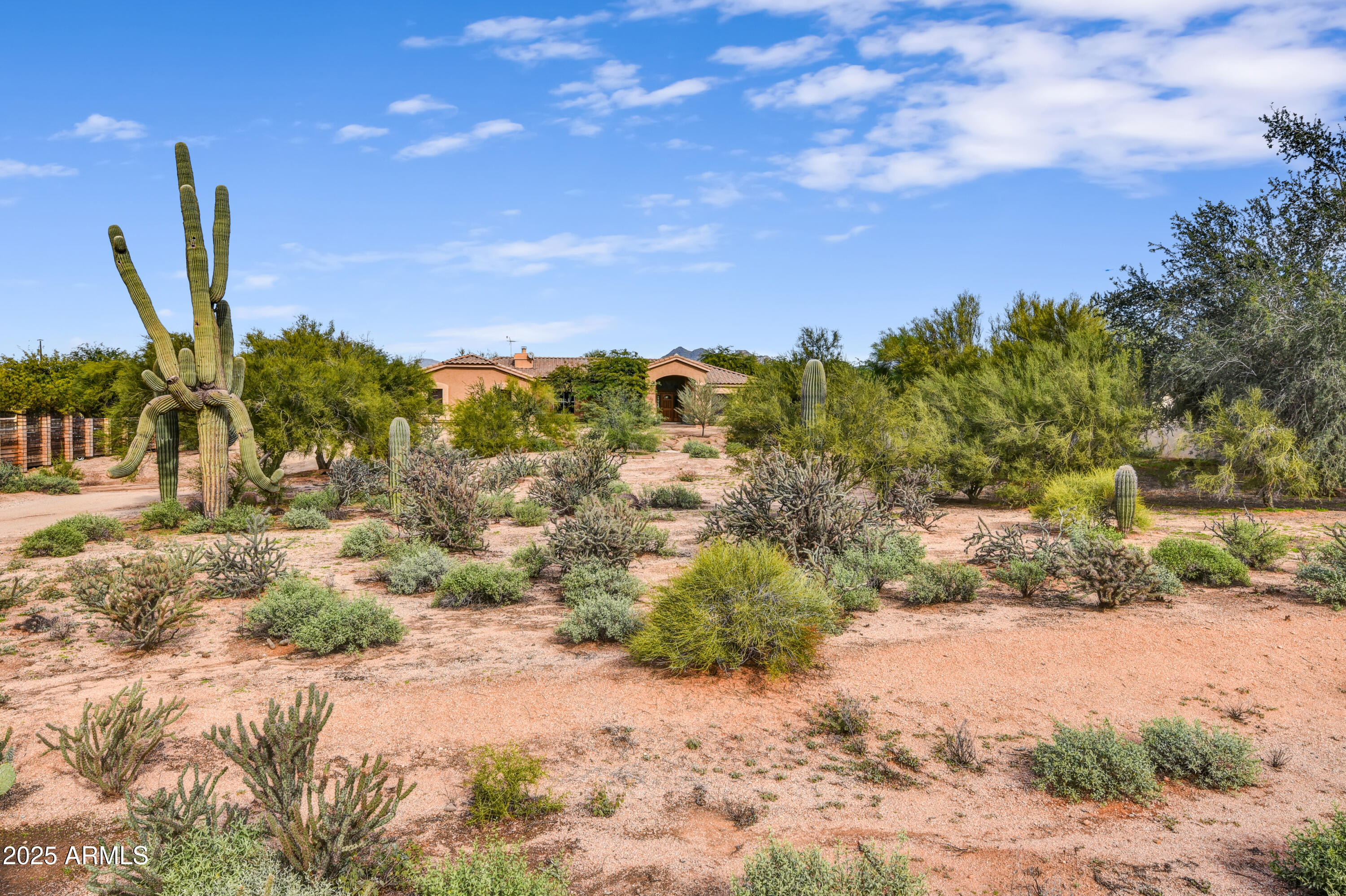 6032 E Skinner Drive, Cave Creek, AZ 85331