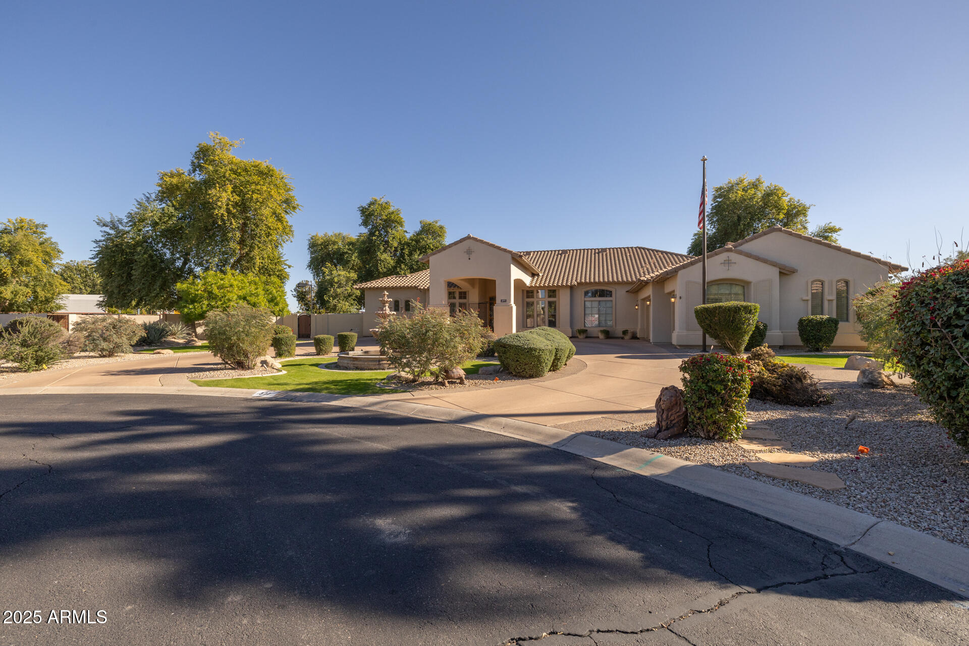 377 E CLIFTON Court, Gilbert, AZ 85295 — Photo 1 of 76