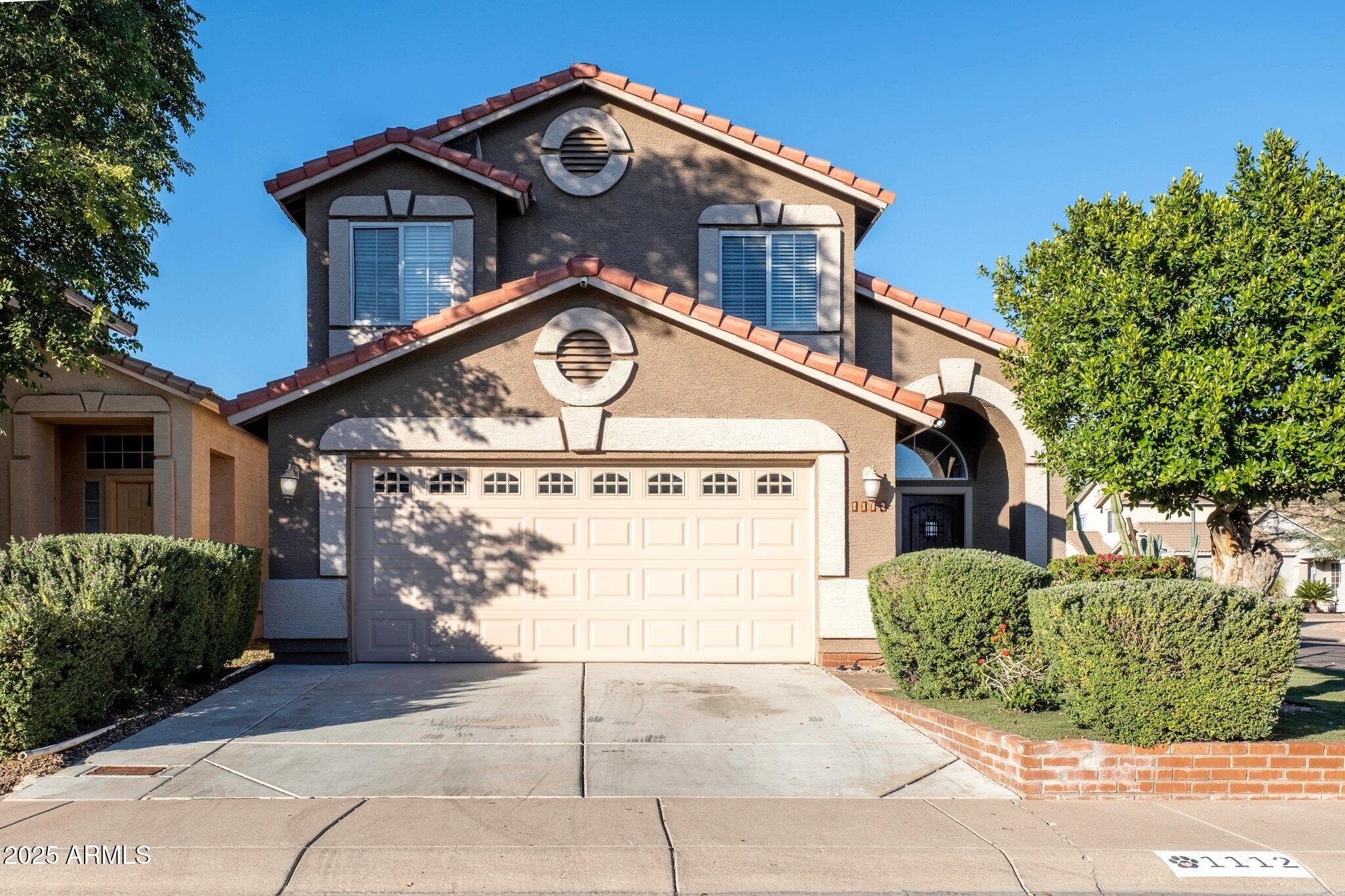 1112 W VILLA MARIA Drive, Phoenix, AZ 85023 — Photo 1 of 46