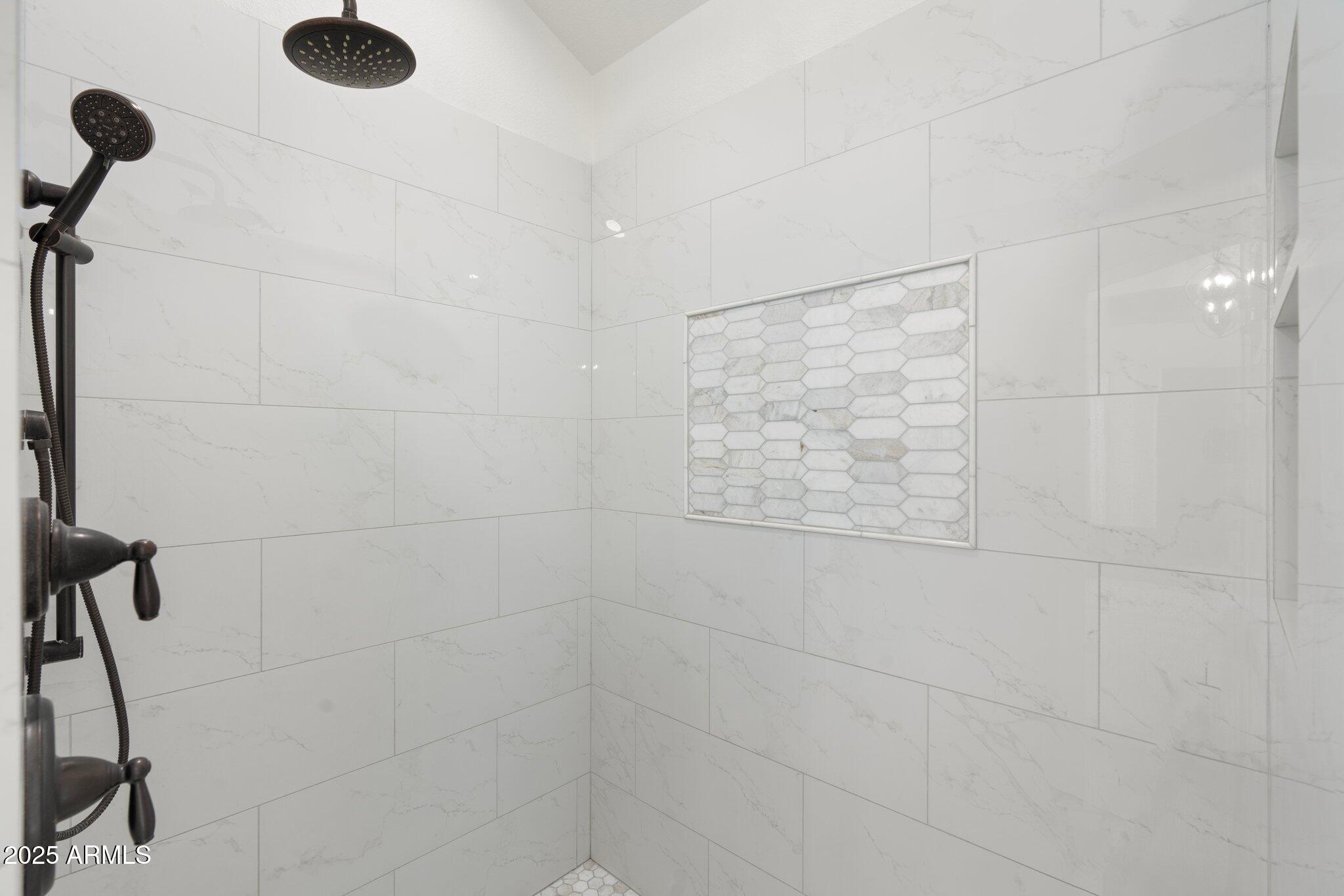 Thumbnail 108