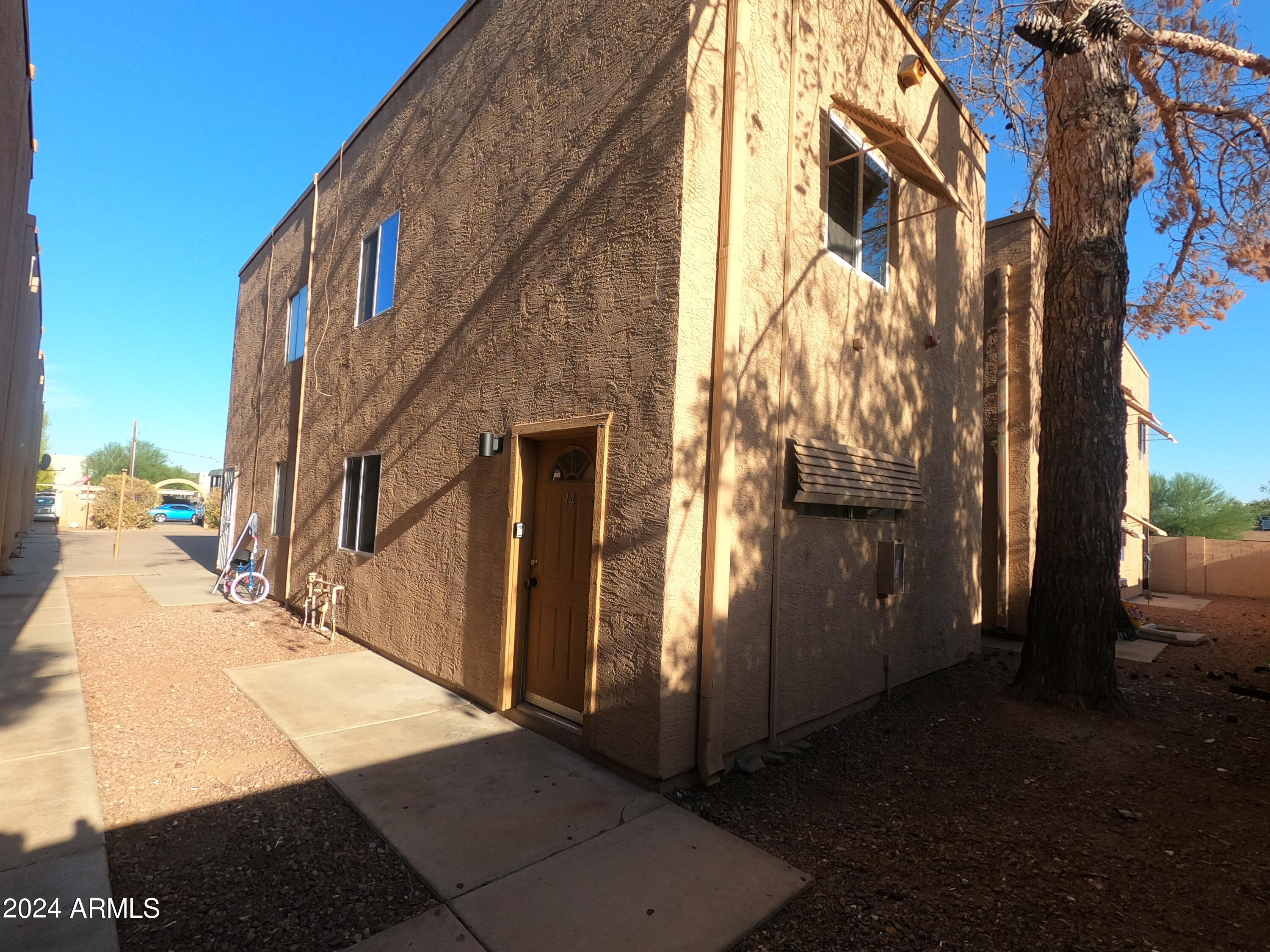 6302 N 64TH Drive 14, Glendale, AZ 85301