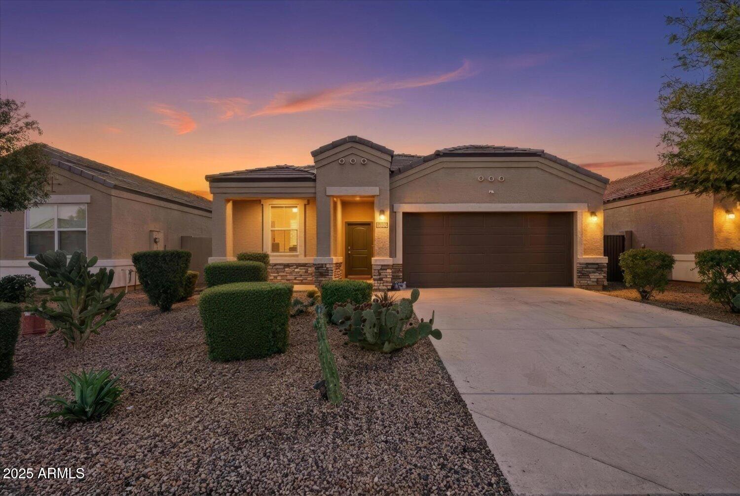 36425 W PAMPOLOMA Avenue, Maricopa, AZ 85138