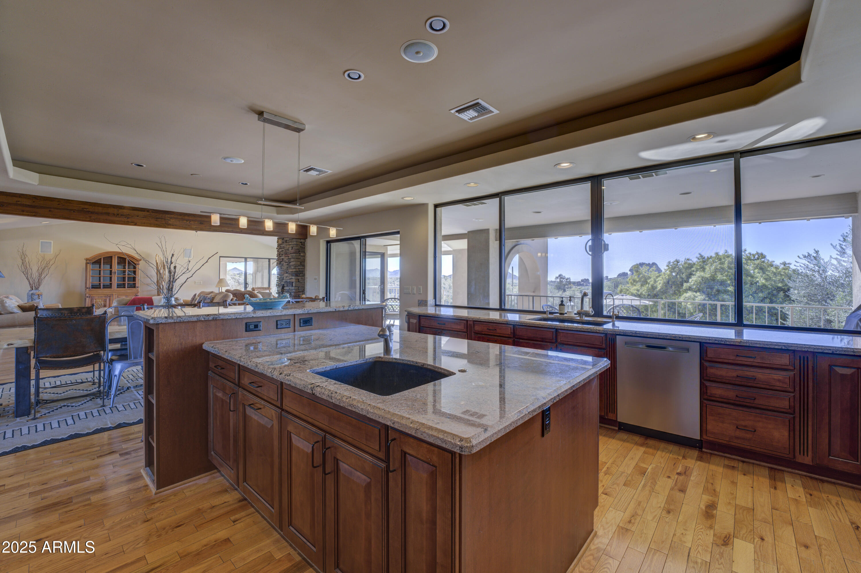 Thumbnail 17