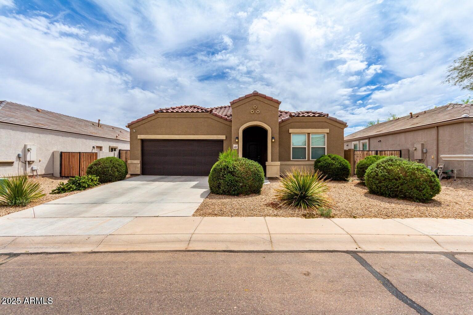 41917 W MANDERAS Lane, Maricopa, AZ 85138