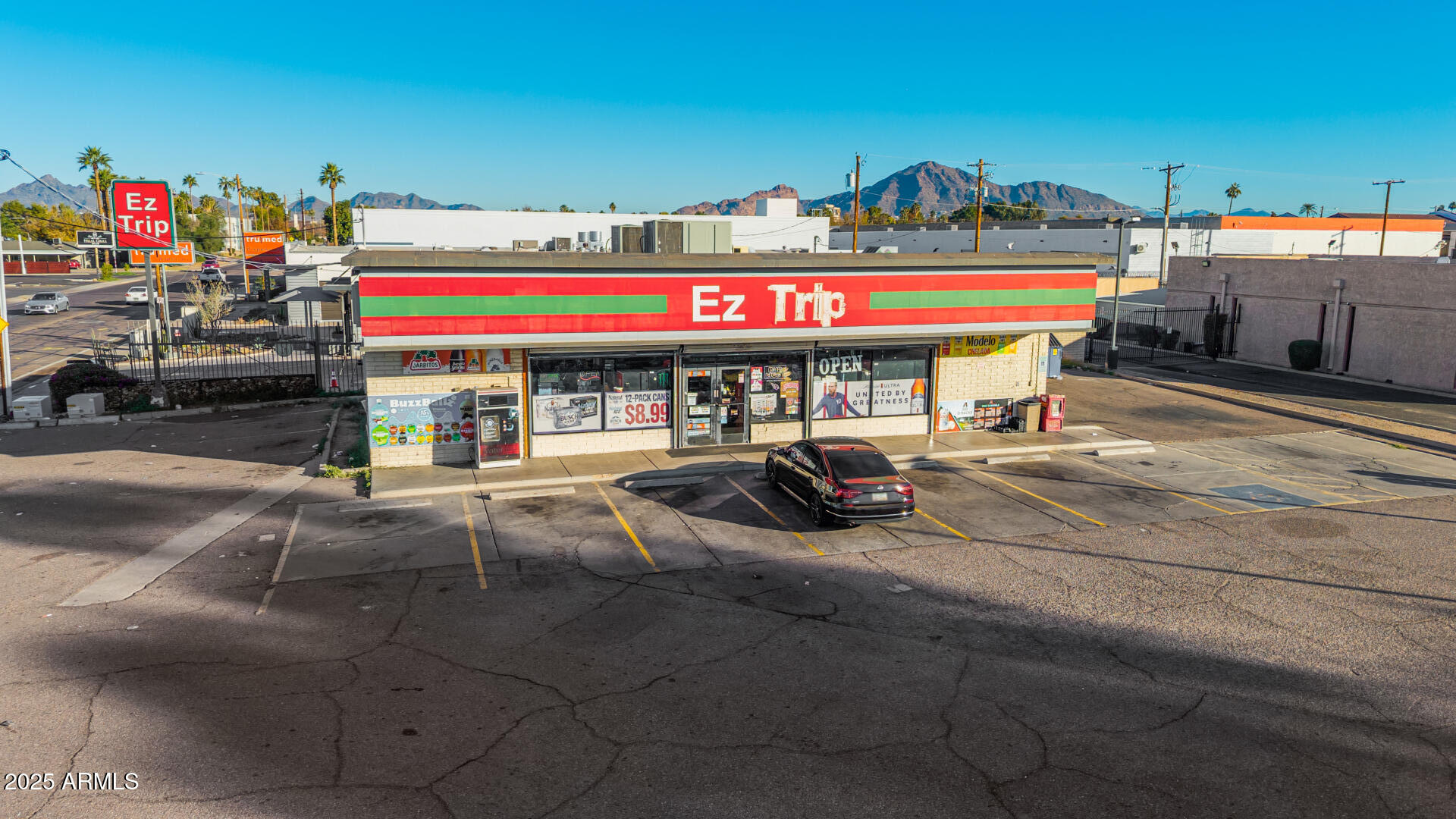 4002 E MCDOWELL Road, Phoenix, AZ 85008