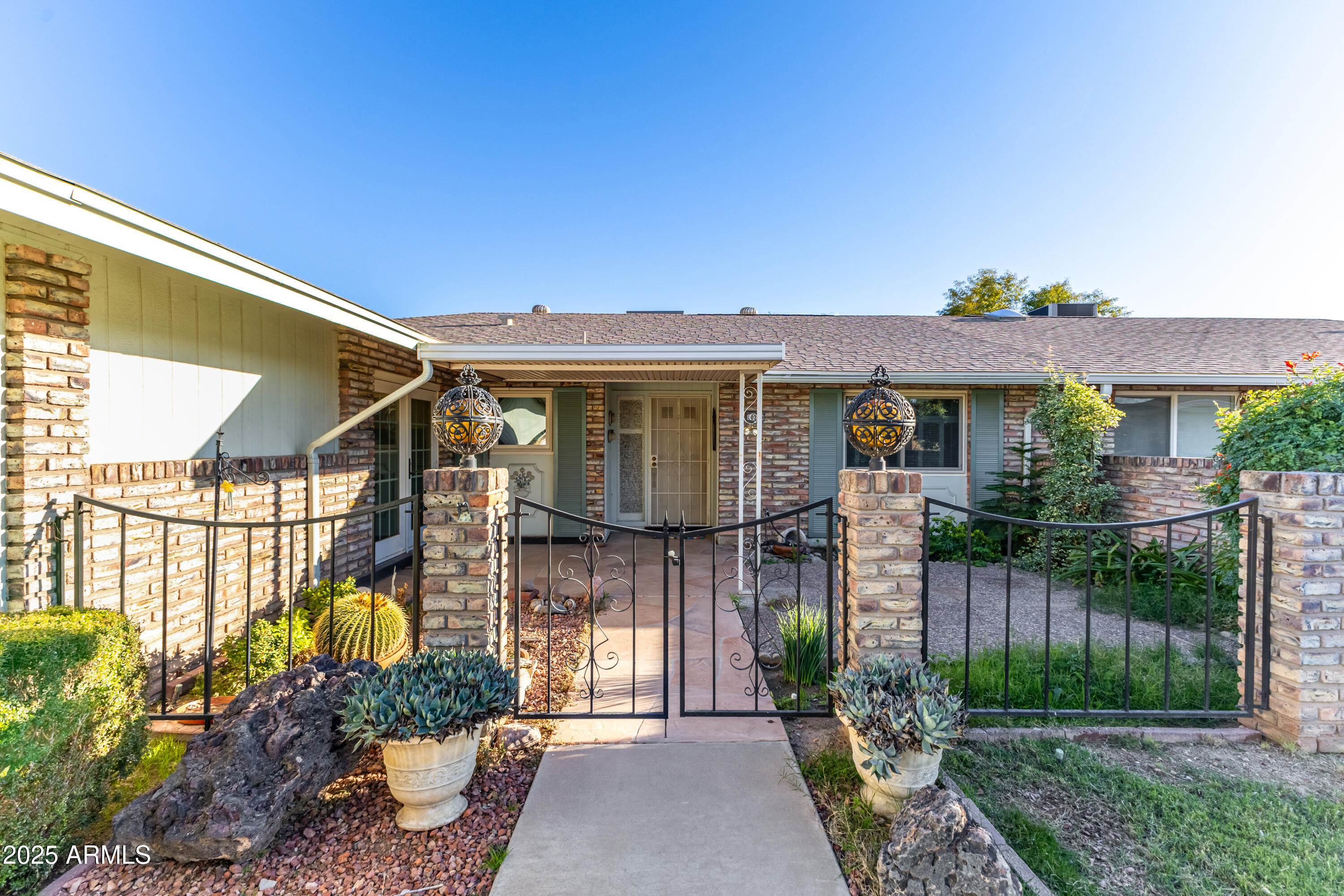 10209 W MOUNTAIN VIEW Road, Sun City, AZ 85351