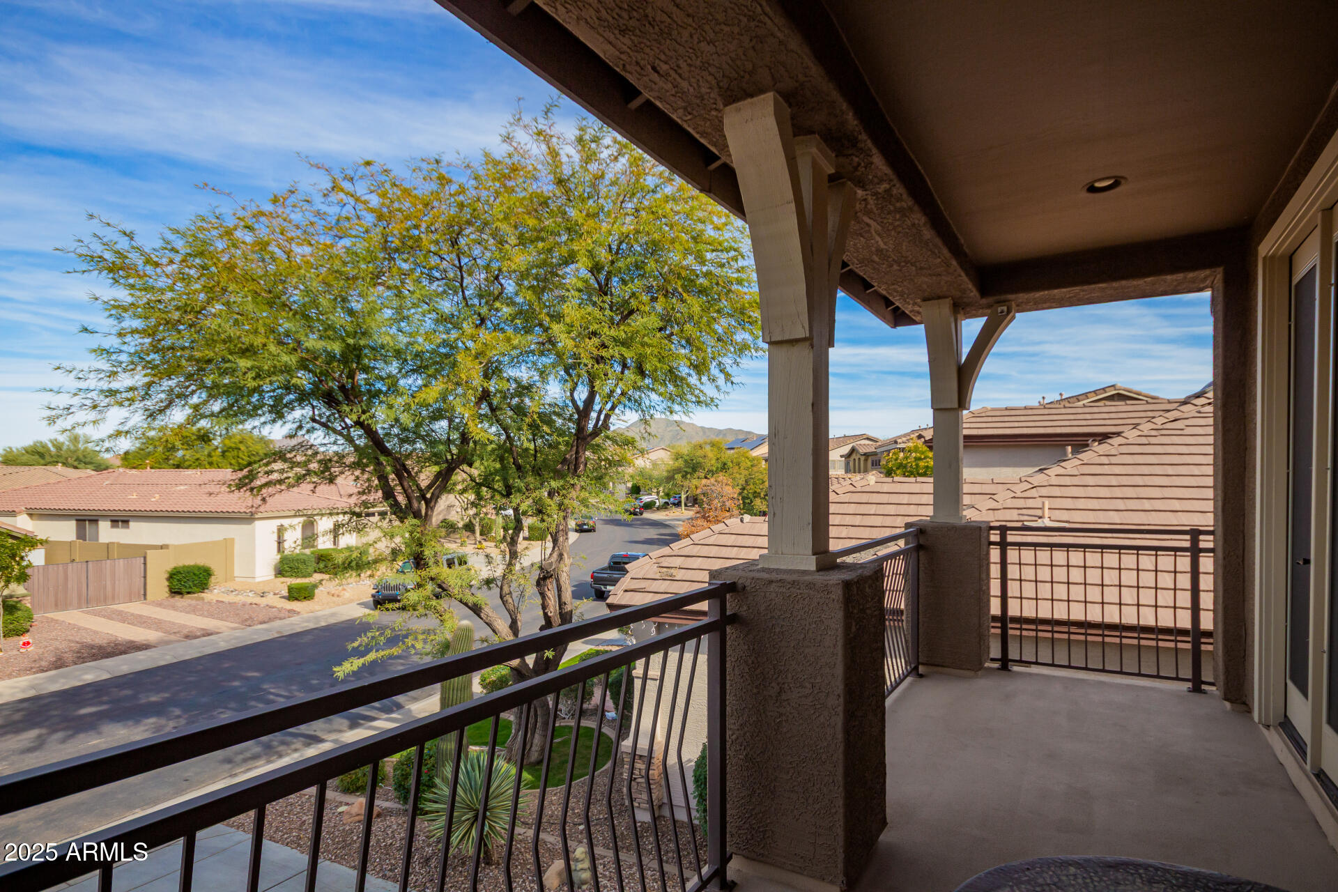 Thumbnail 33