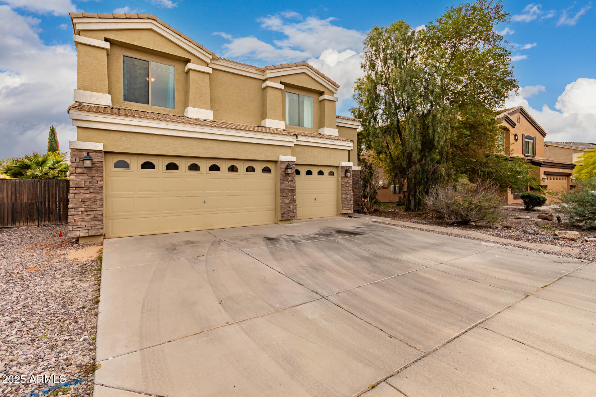 1729 E CABORCA Drive, Casa Grande, AZ 85122 — Photo 1 of 37