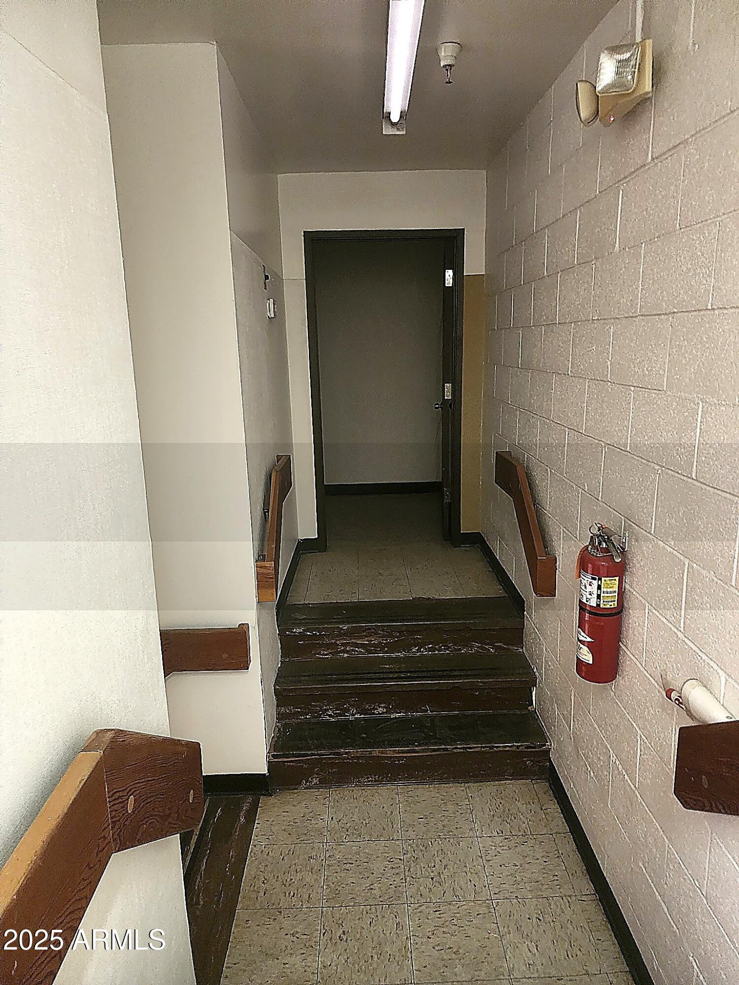 Thumbnail 19